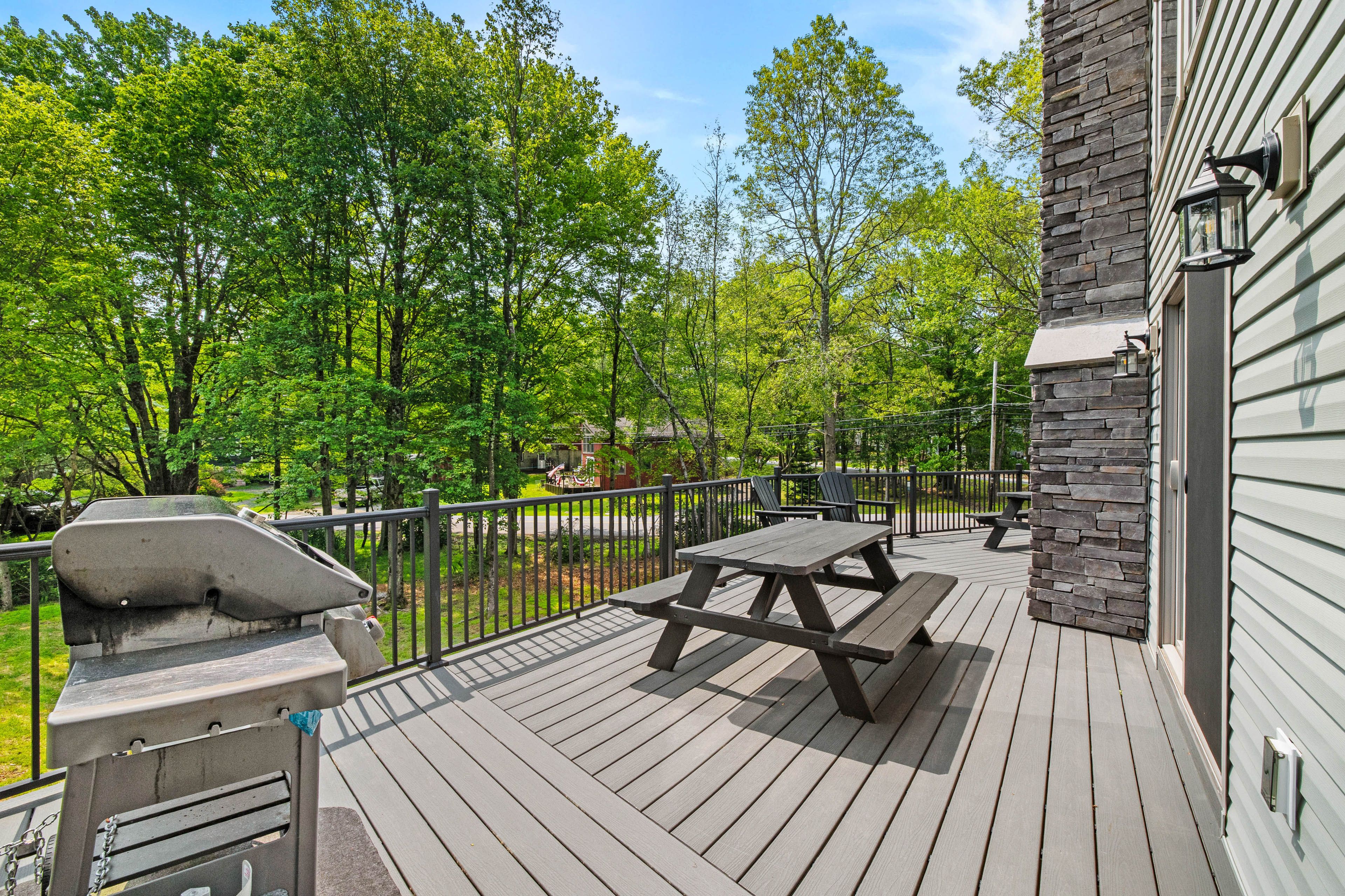 Wraparound Deck | Outdoor Dining Areas | Gas Grill