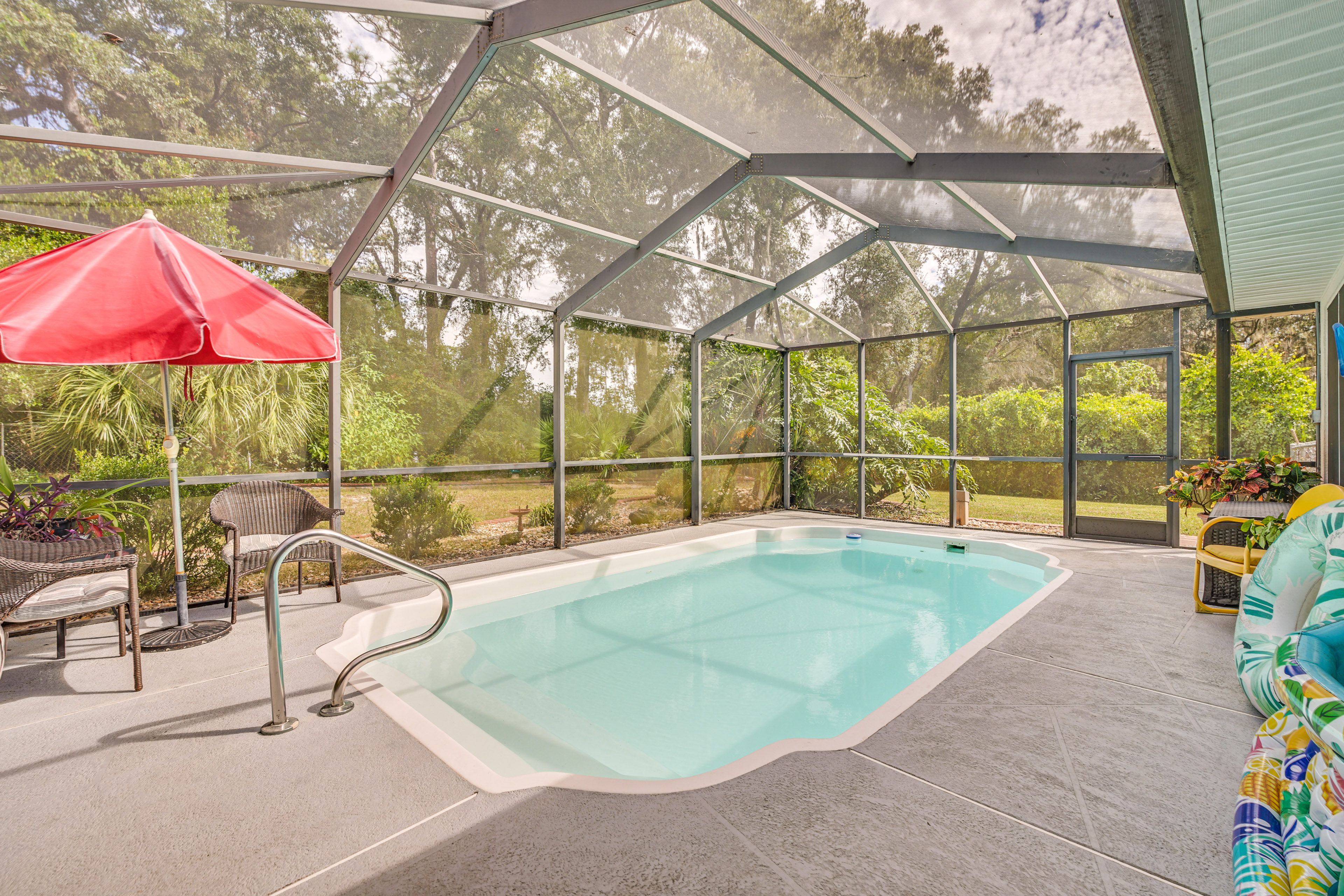 Lanai w/ Pool | Grill | Outdoor Seating