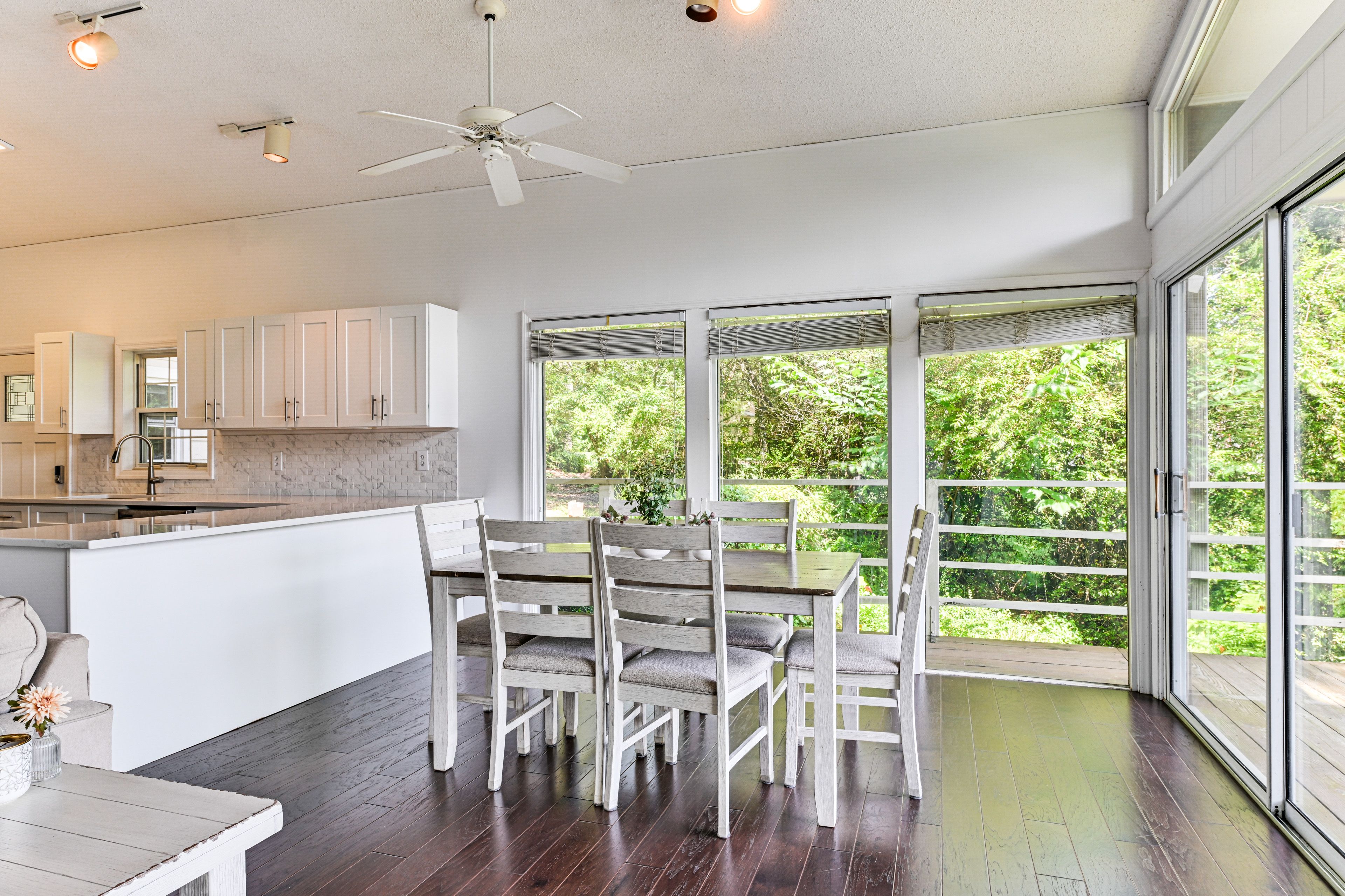 Dining Area | Main Level | Dishware & Flatware