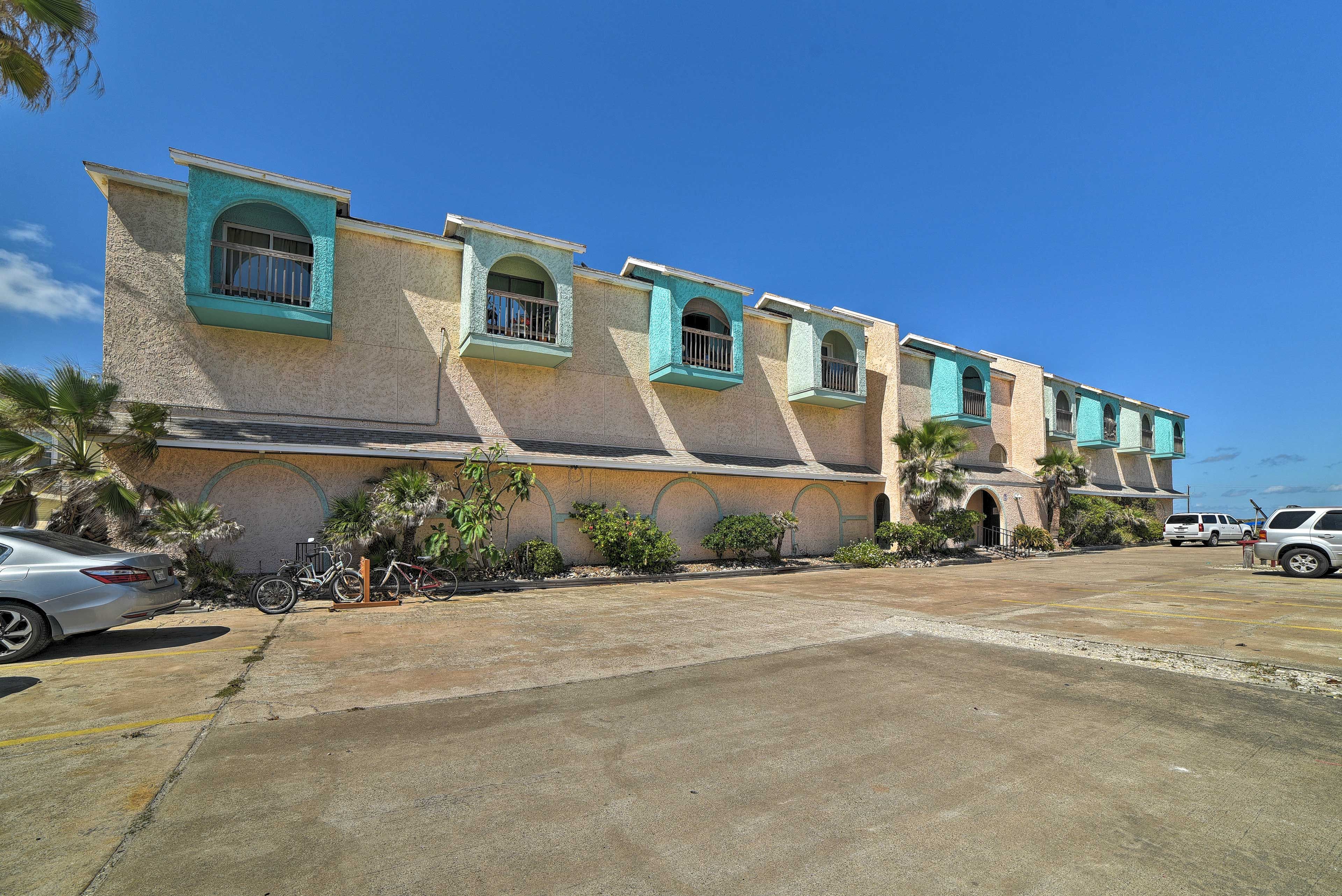 Parking | Community Parking (1 Vehicle) | Street