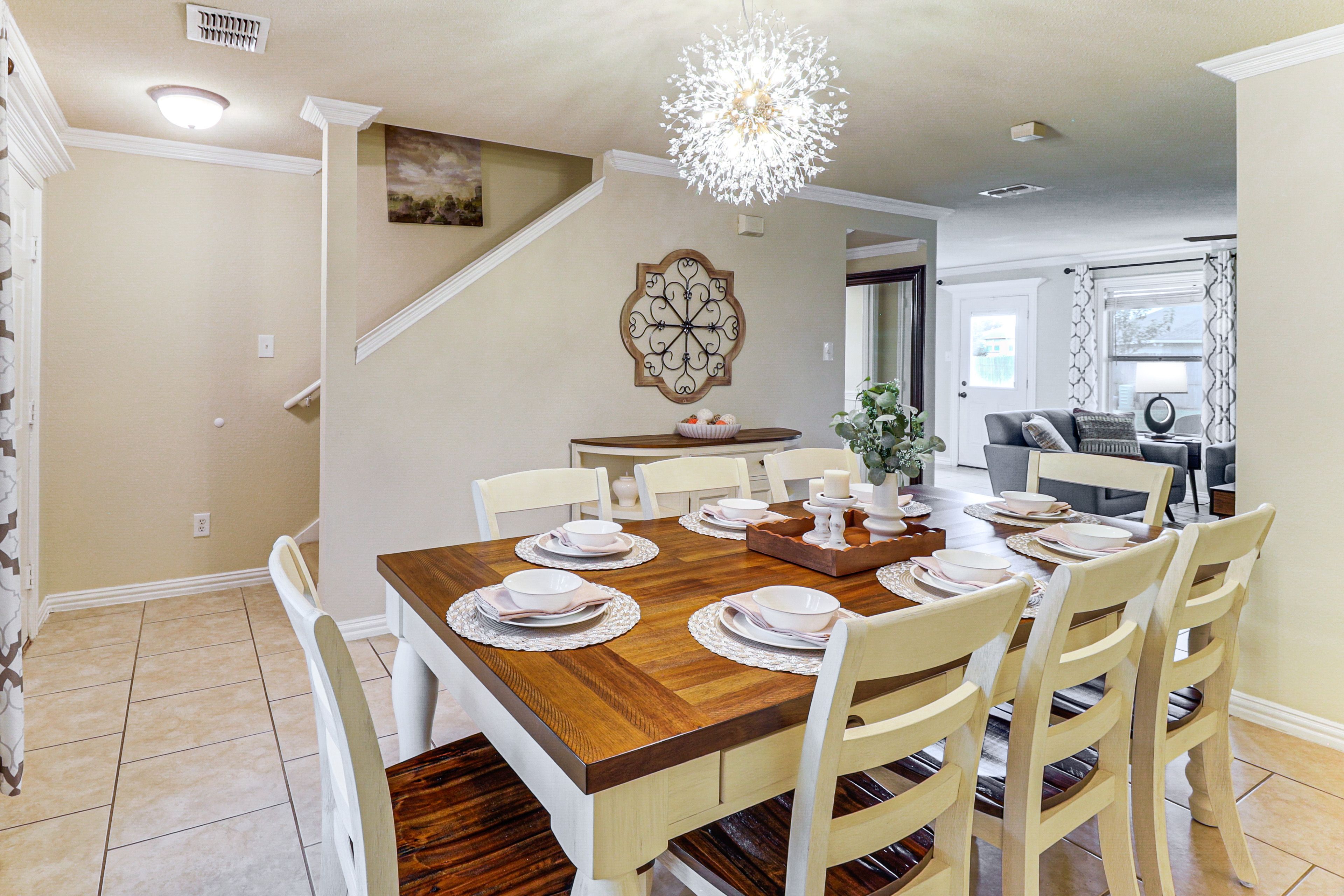 Dining Area | 1st Floor