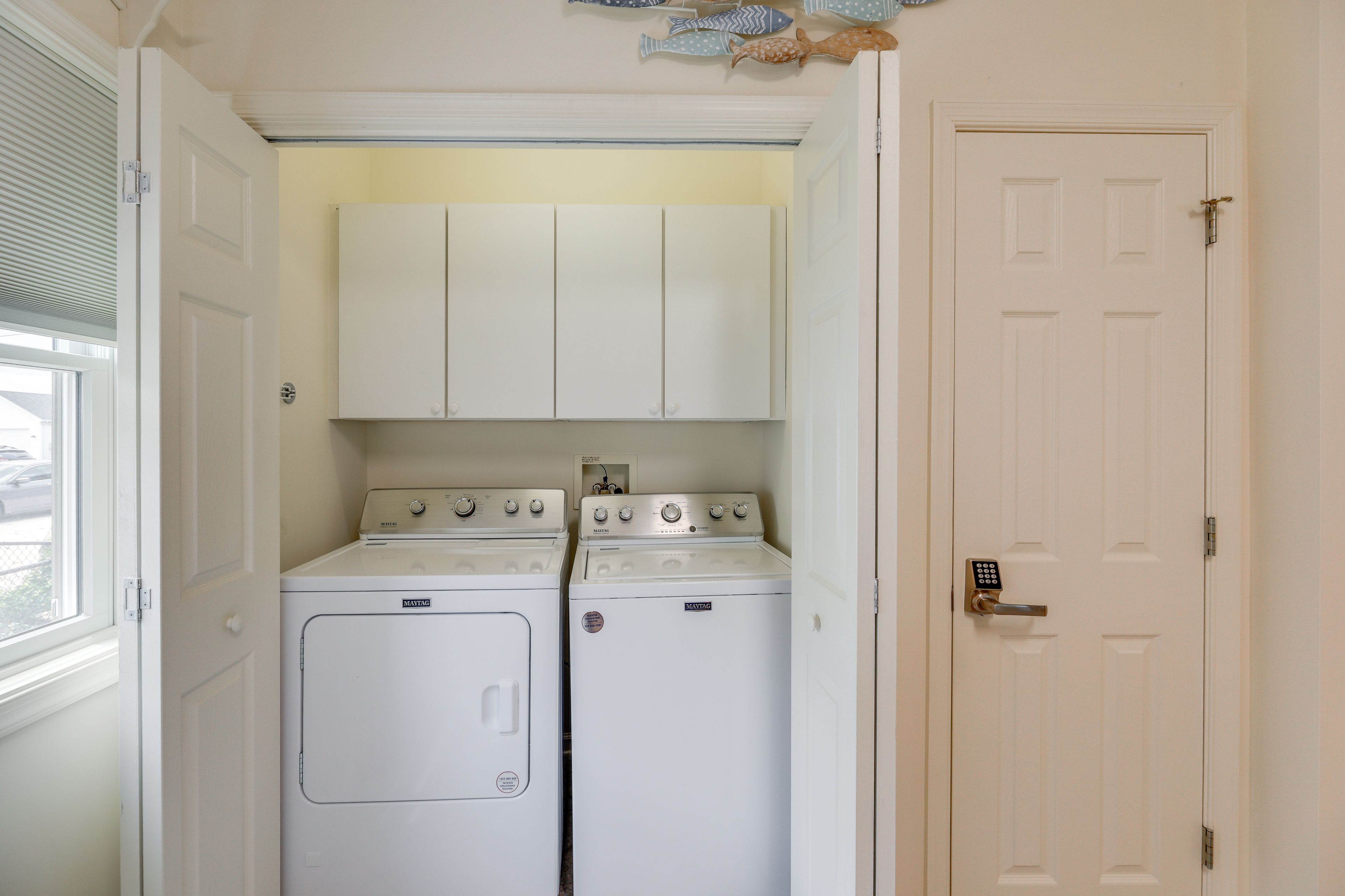 Laundry Closet | 1st Floor | Washer & Dryer