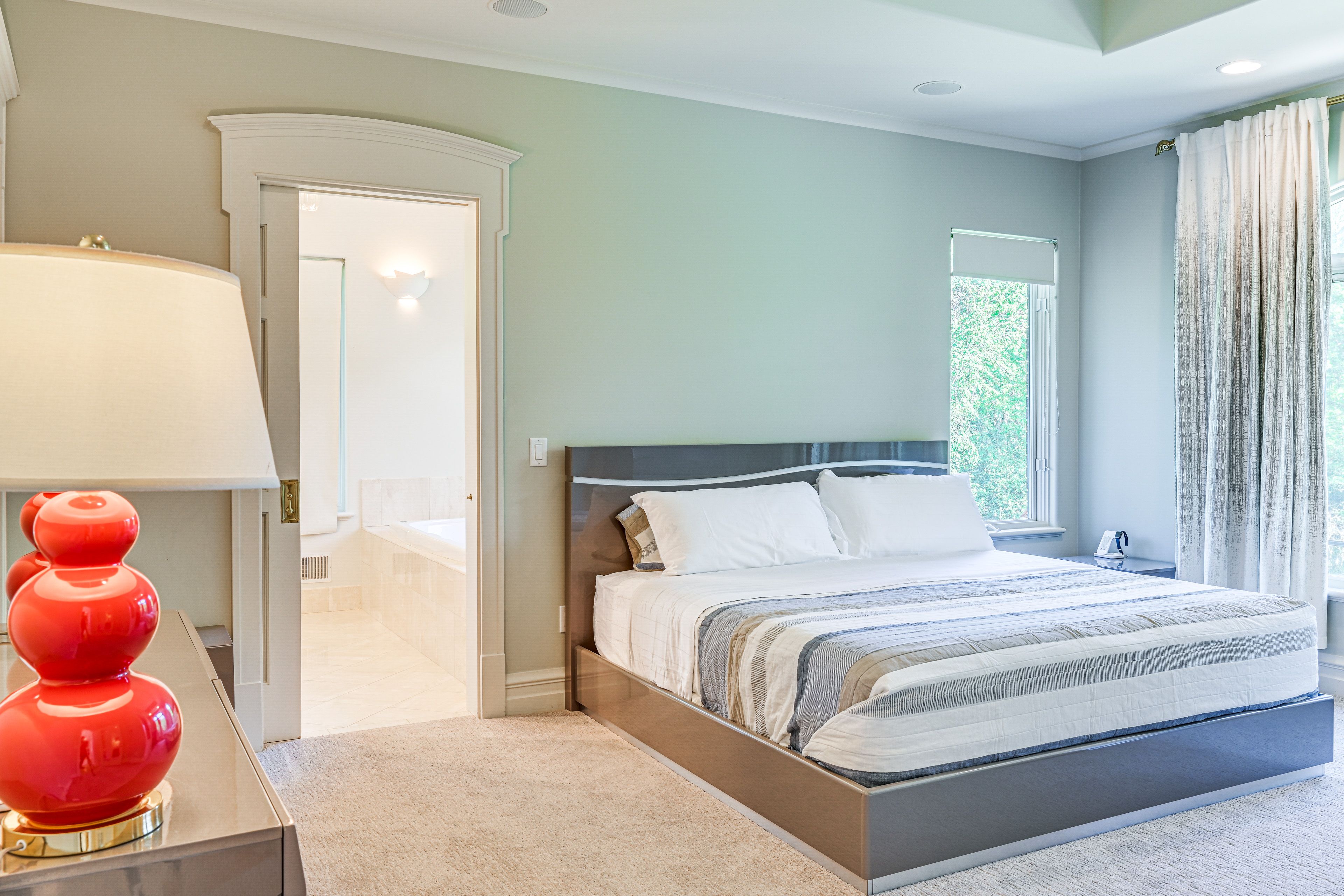 Bedroom 1 | 1st Floor | King Bed | Linens Provided | En-Suite Bathroom