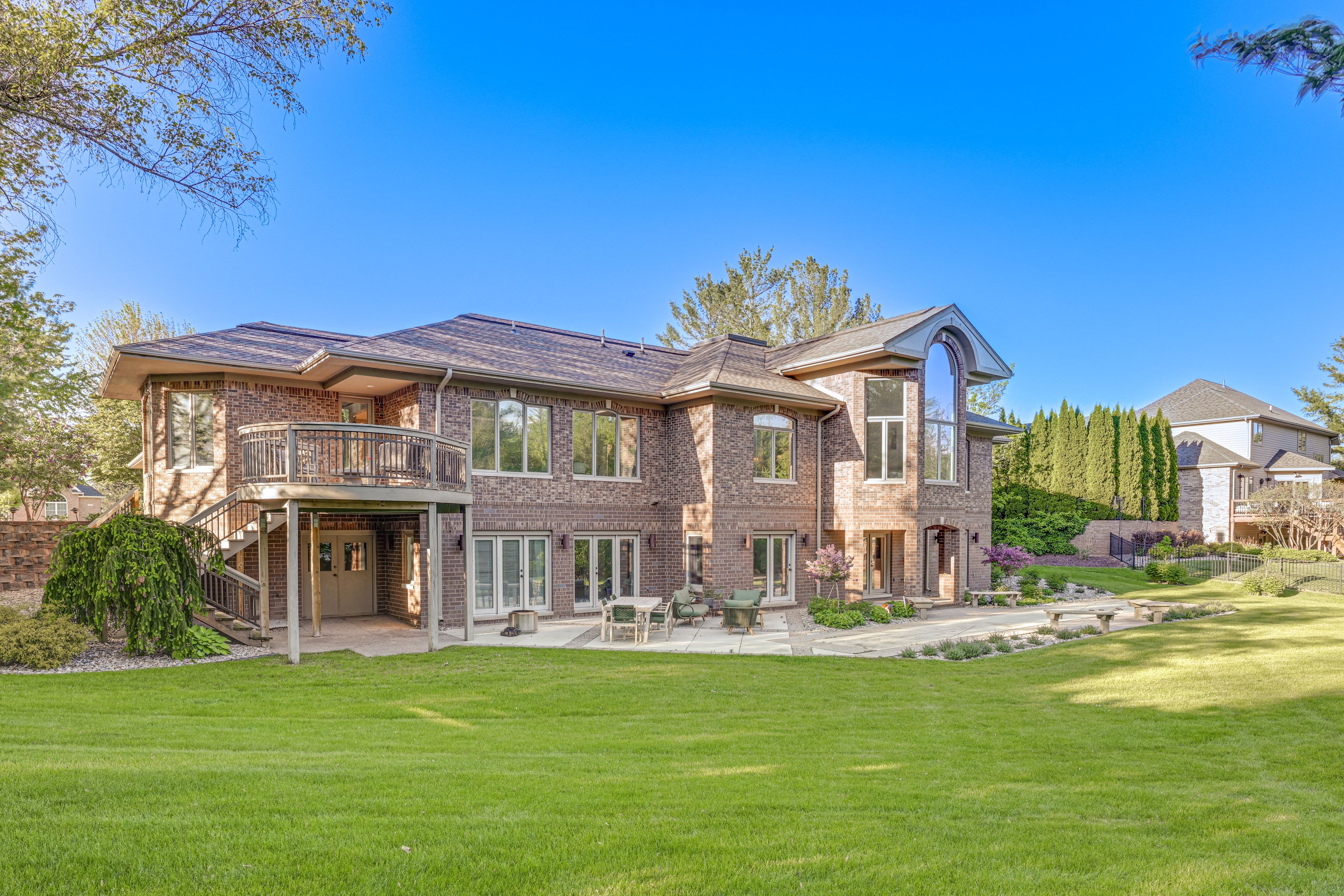 Saginaw Vacation Rental | 4BR | 4.5BA | 5,700 Sq Ft | 1 Step to Enter