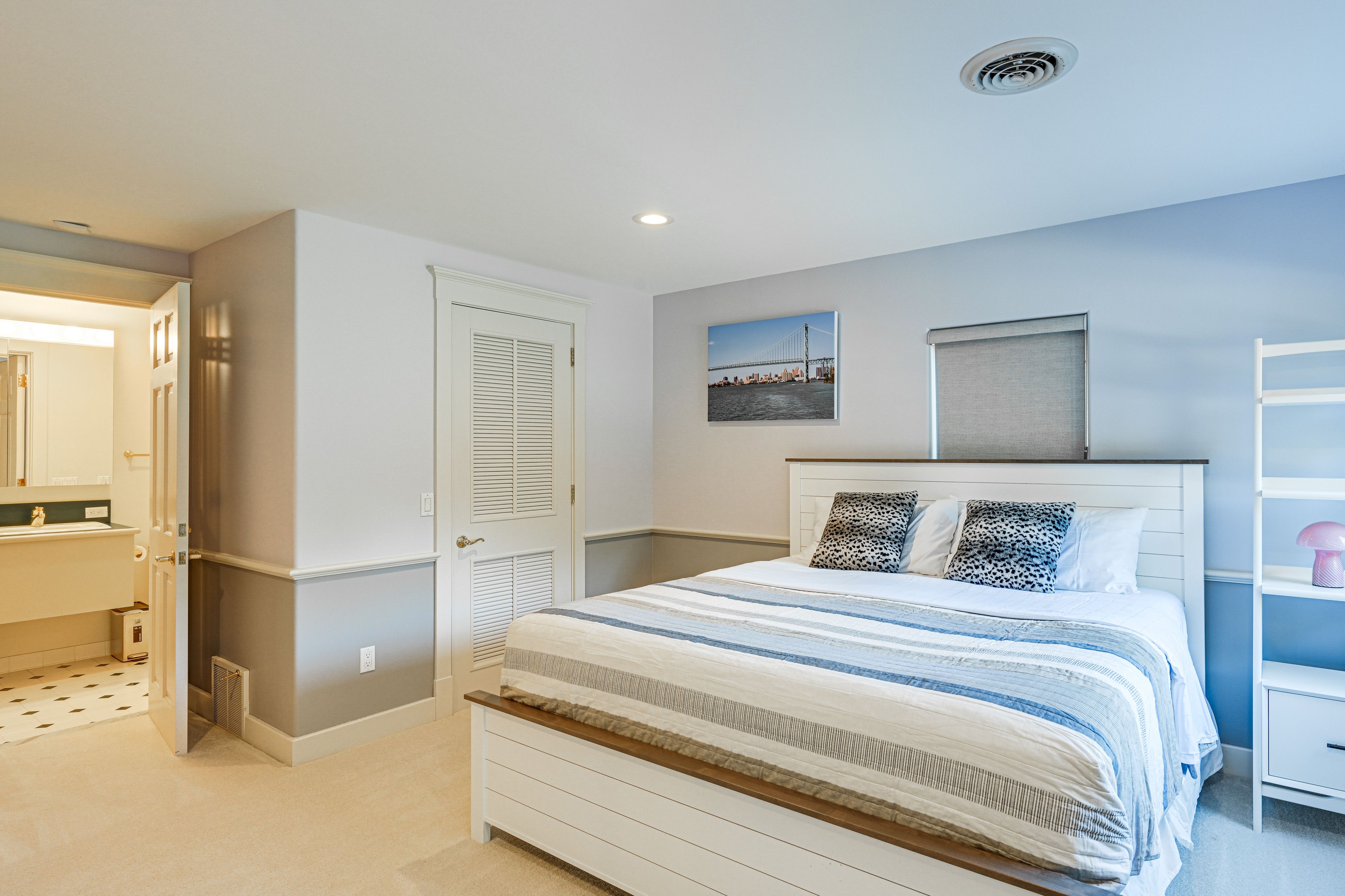 Bedroom 3 | Basement | King Bed | Fireplace | En-Suite Bathroom