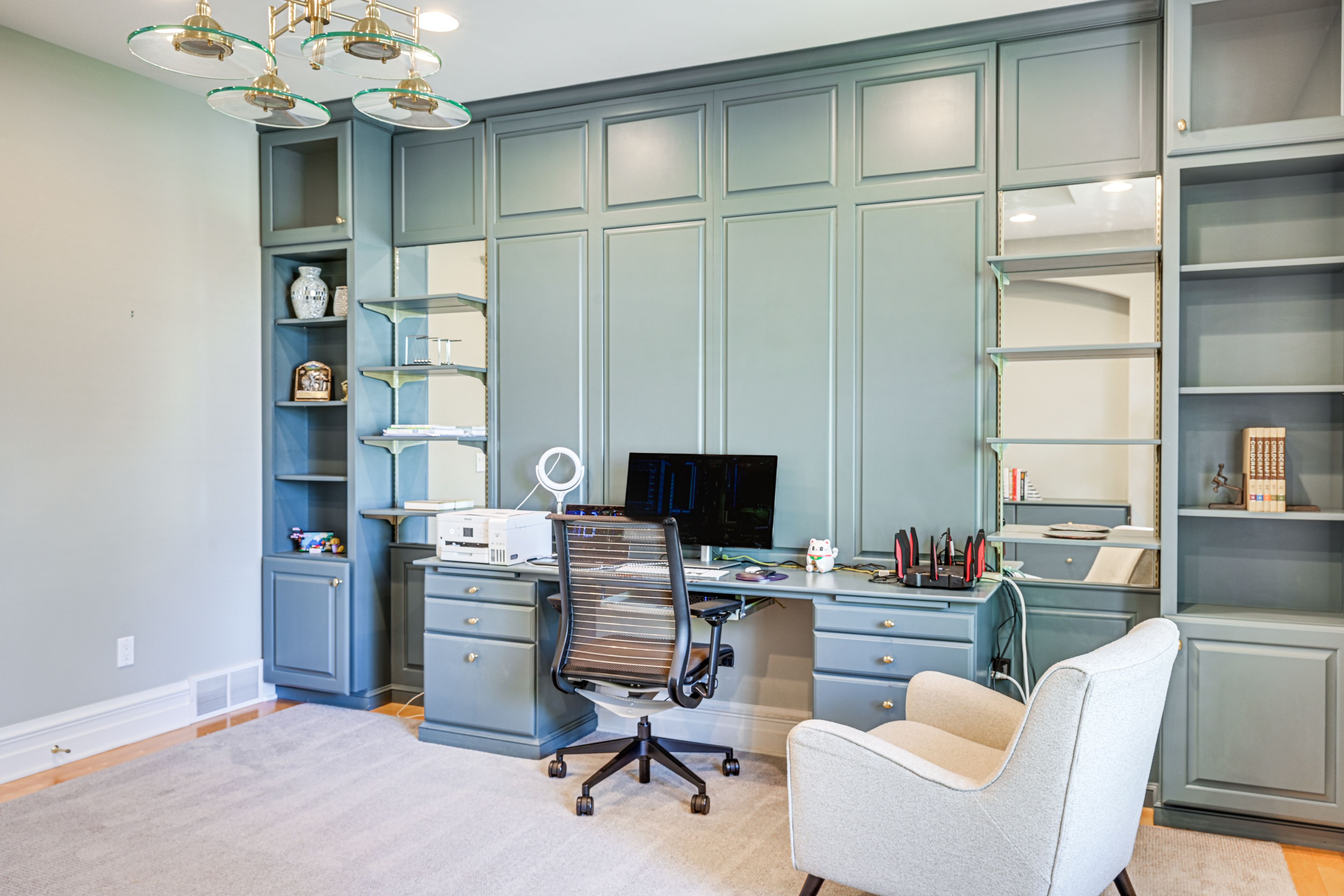 Home Office | 1st Floor | Printer | Central Heating & A/C | Free WiFi