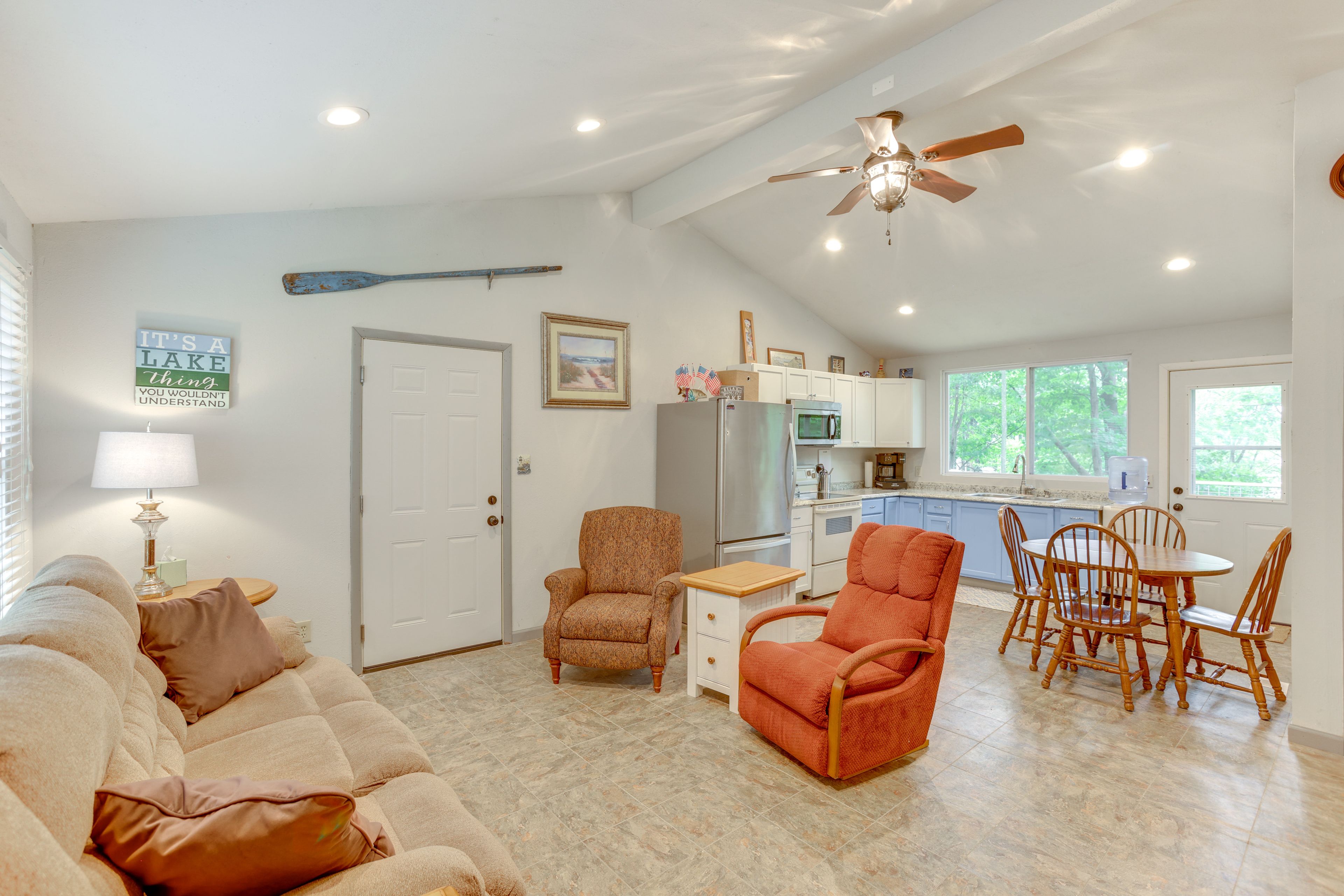 Living Space | Free WiFi | Central Heating