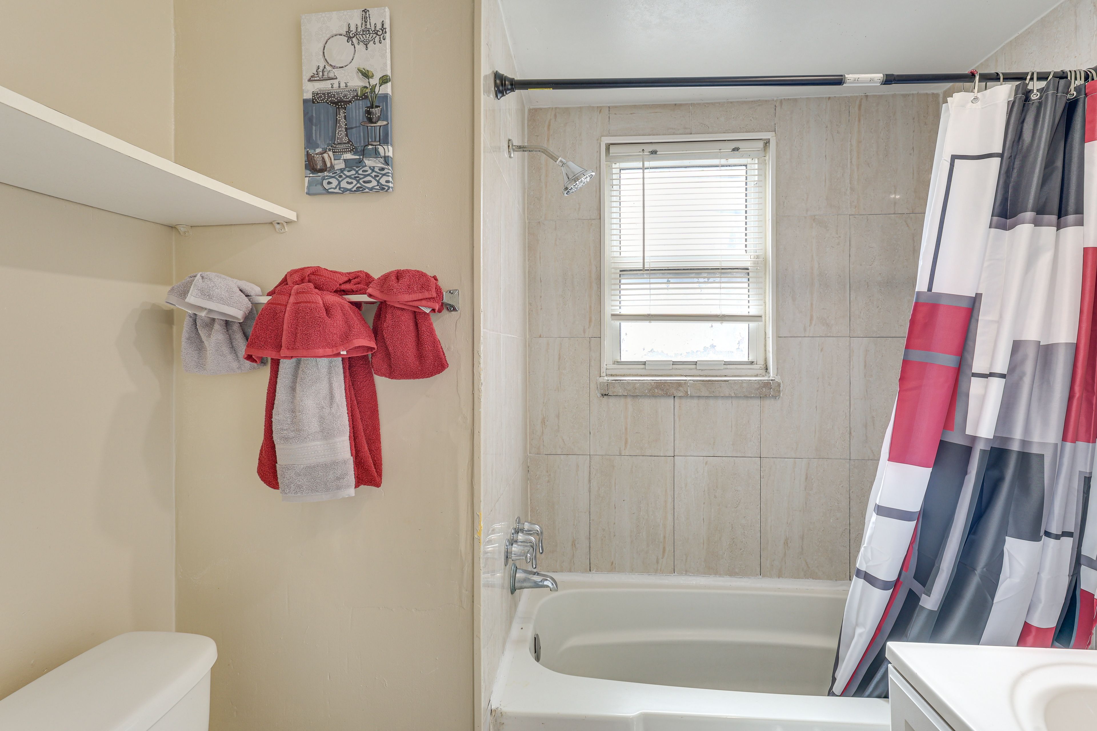 Full Bathroom