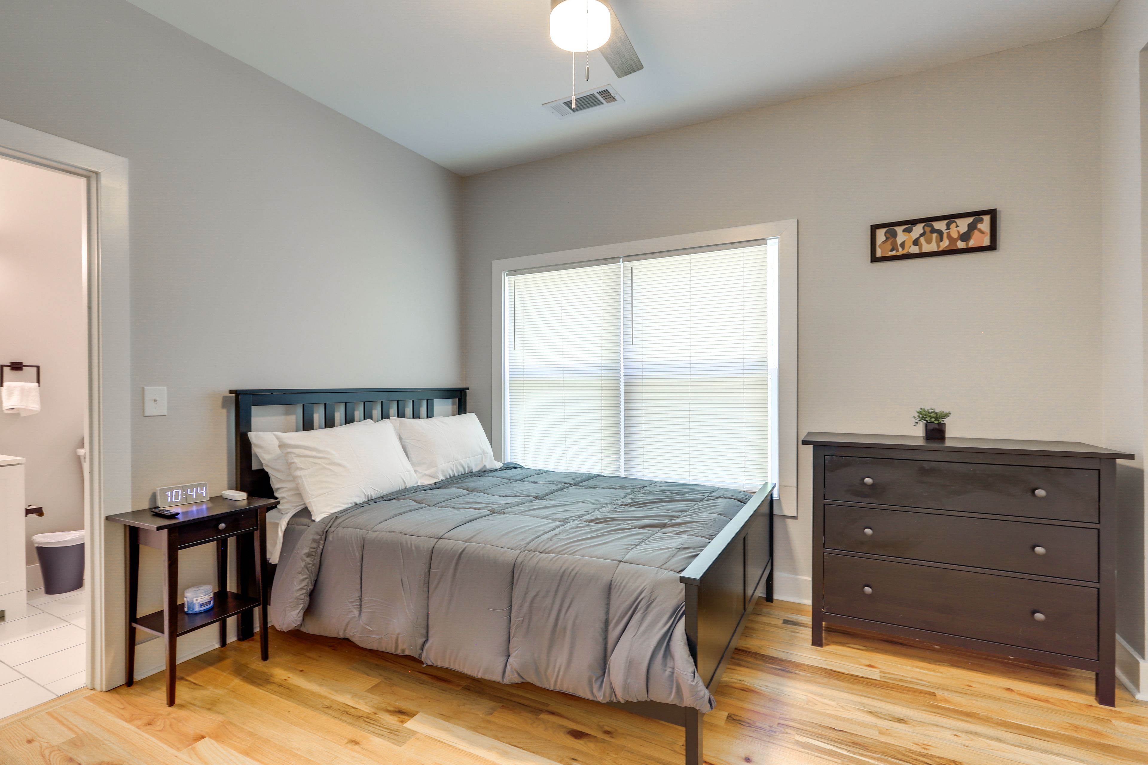 Bedroom 1 | Queen Bed | Linens Provided
