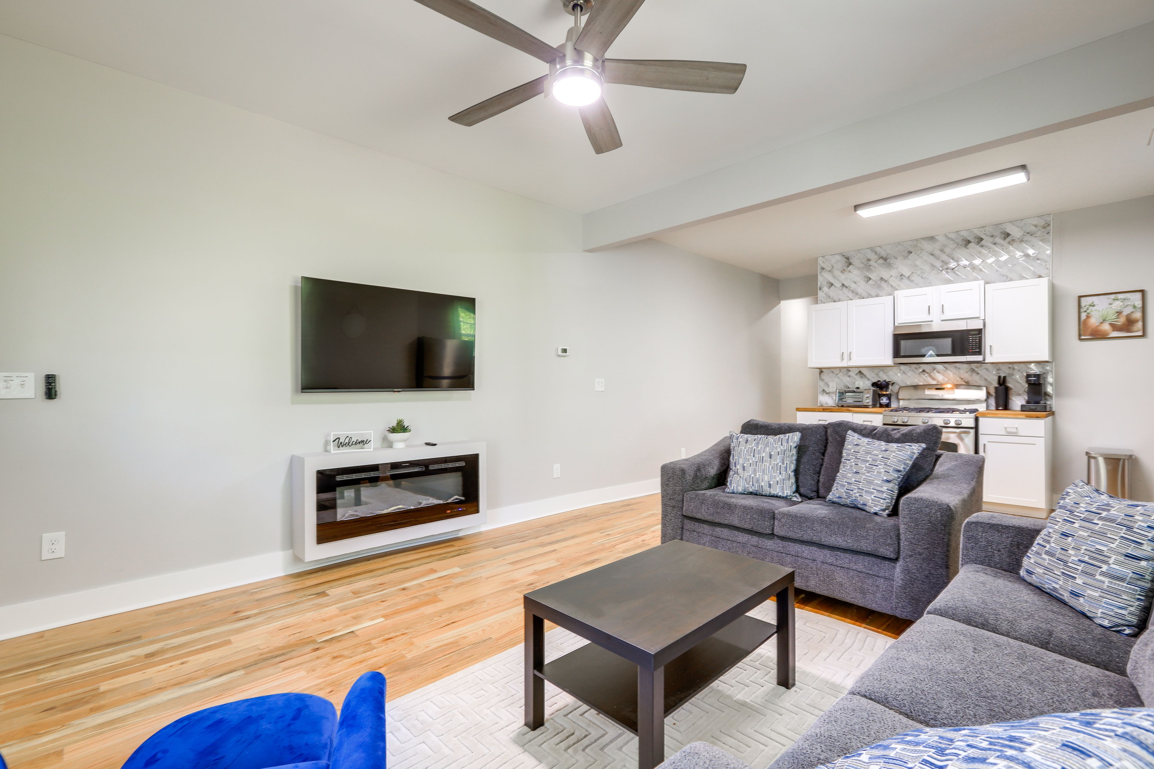 Atlanta Vacation Rental | 2BR | 1BA | 850 Sq Ft | 3 Steps to Enter