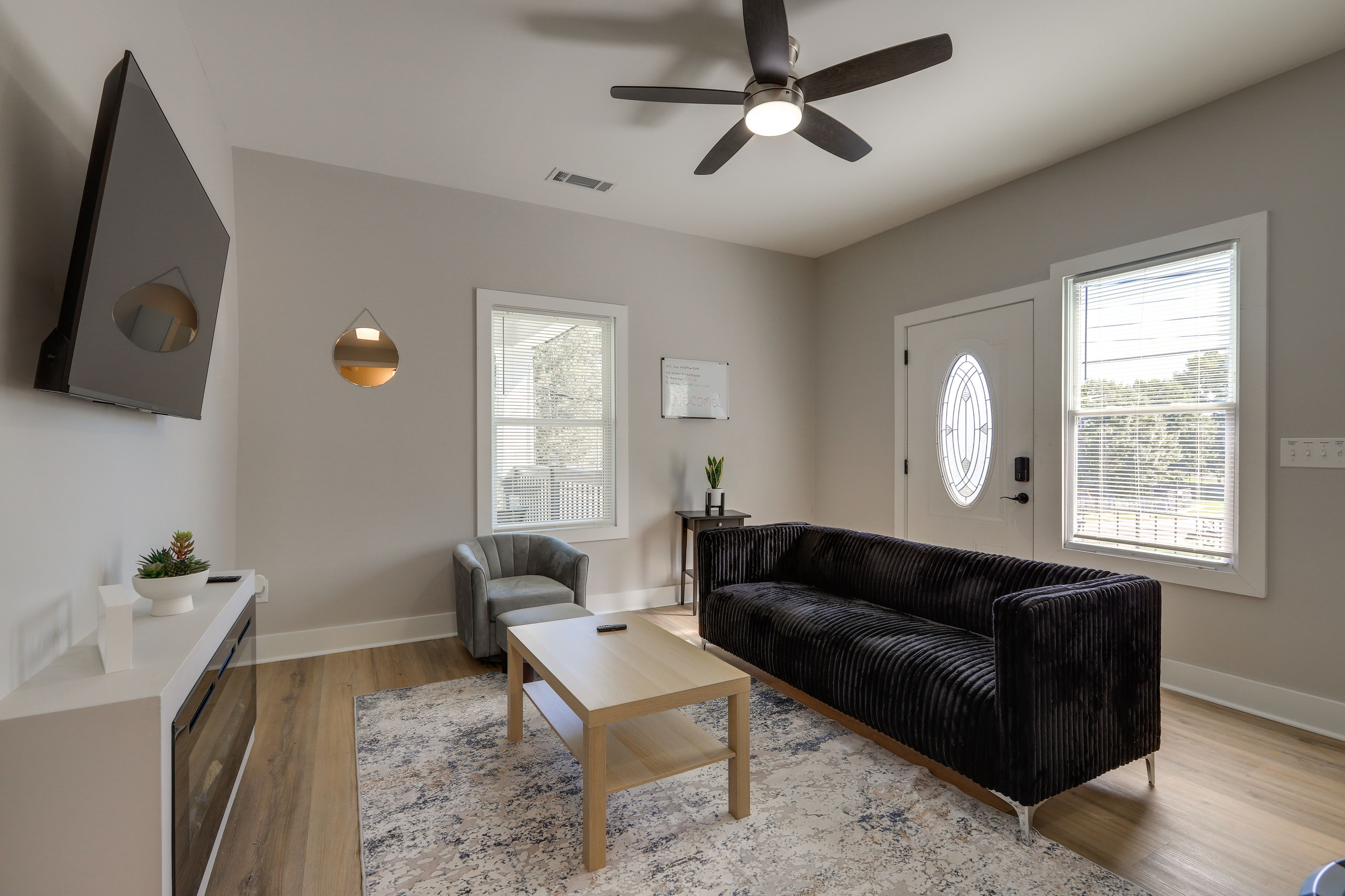Atlanta Vacation Rental | 2BR | 1BA | 800 Sq Ft | 5 Steps to Enter
