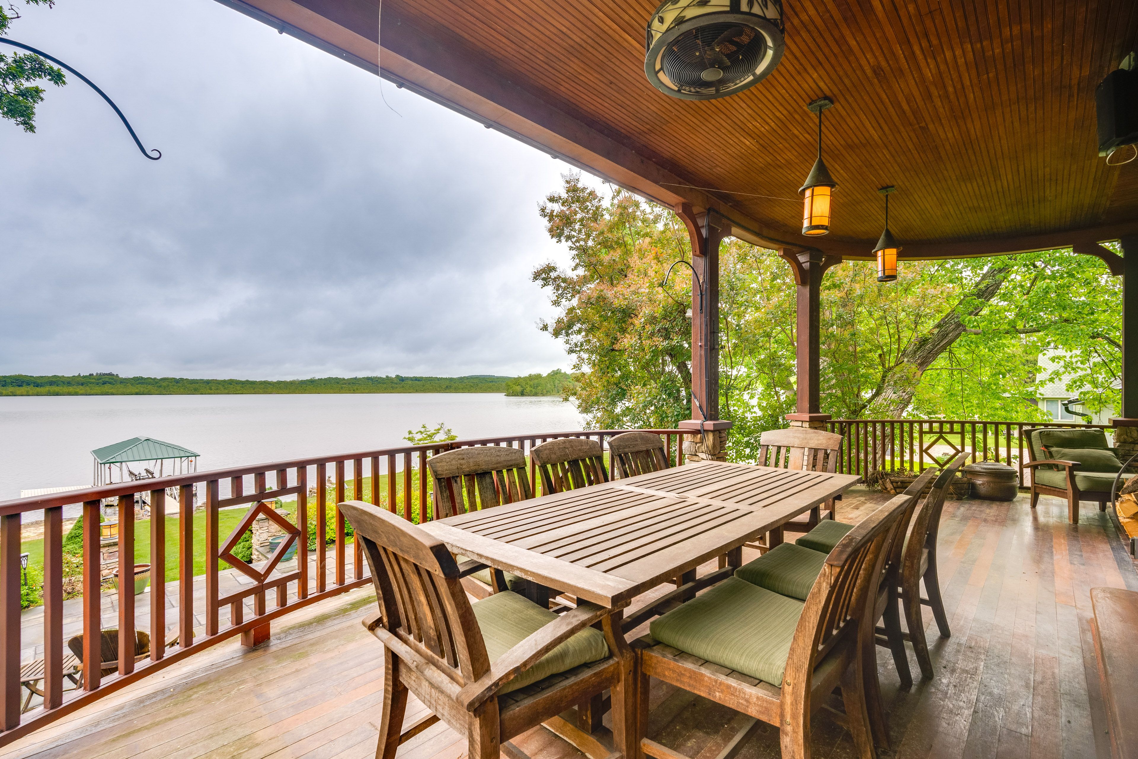 Deck