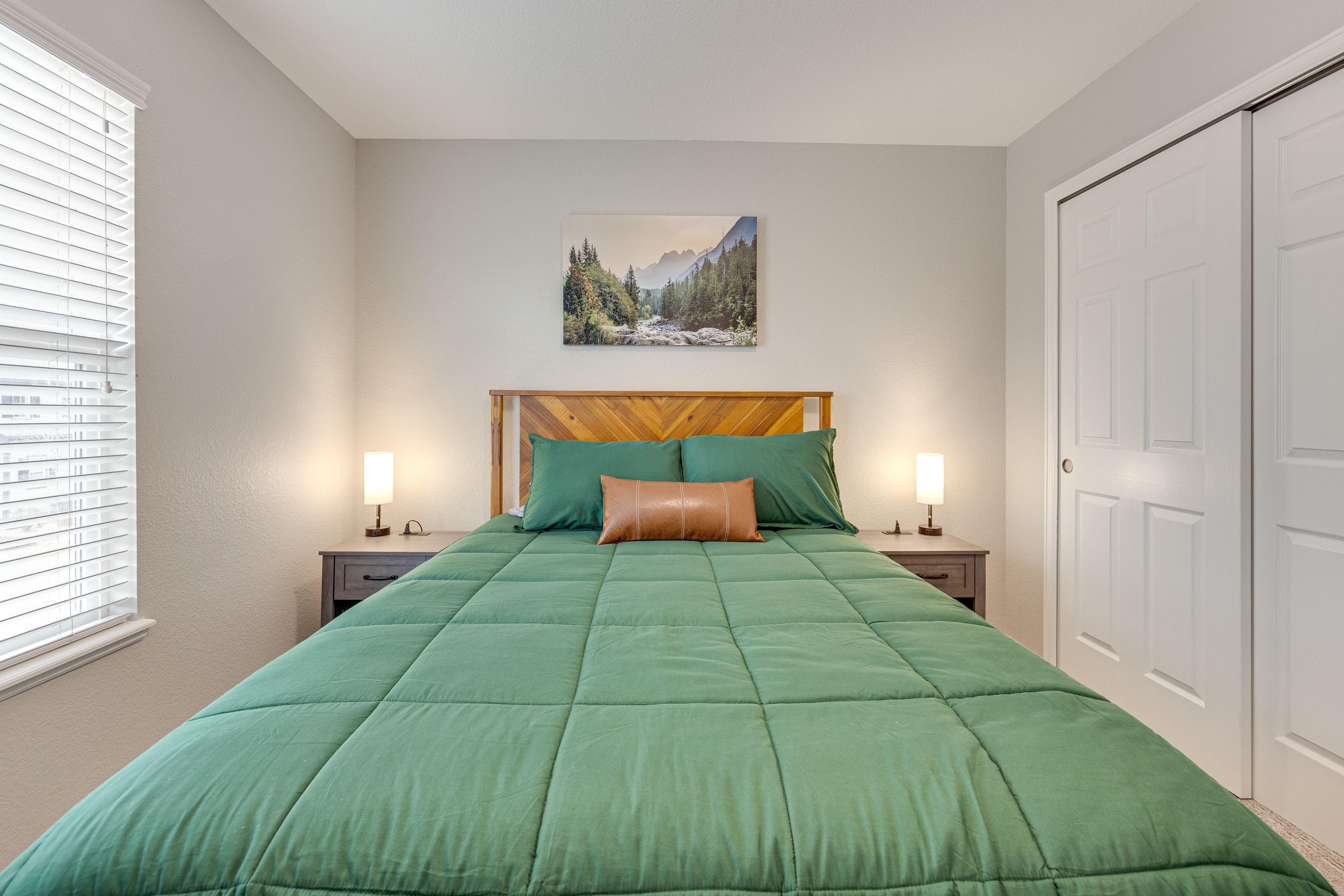 Bedroom 2 | Queen Bed | 2nd Floor