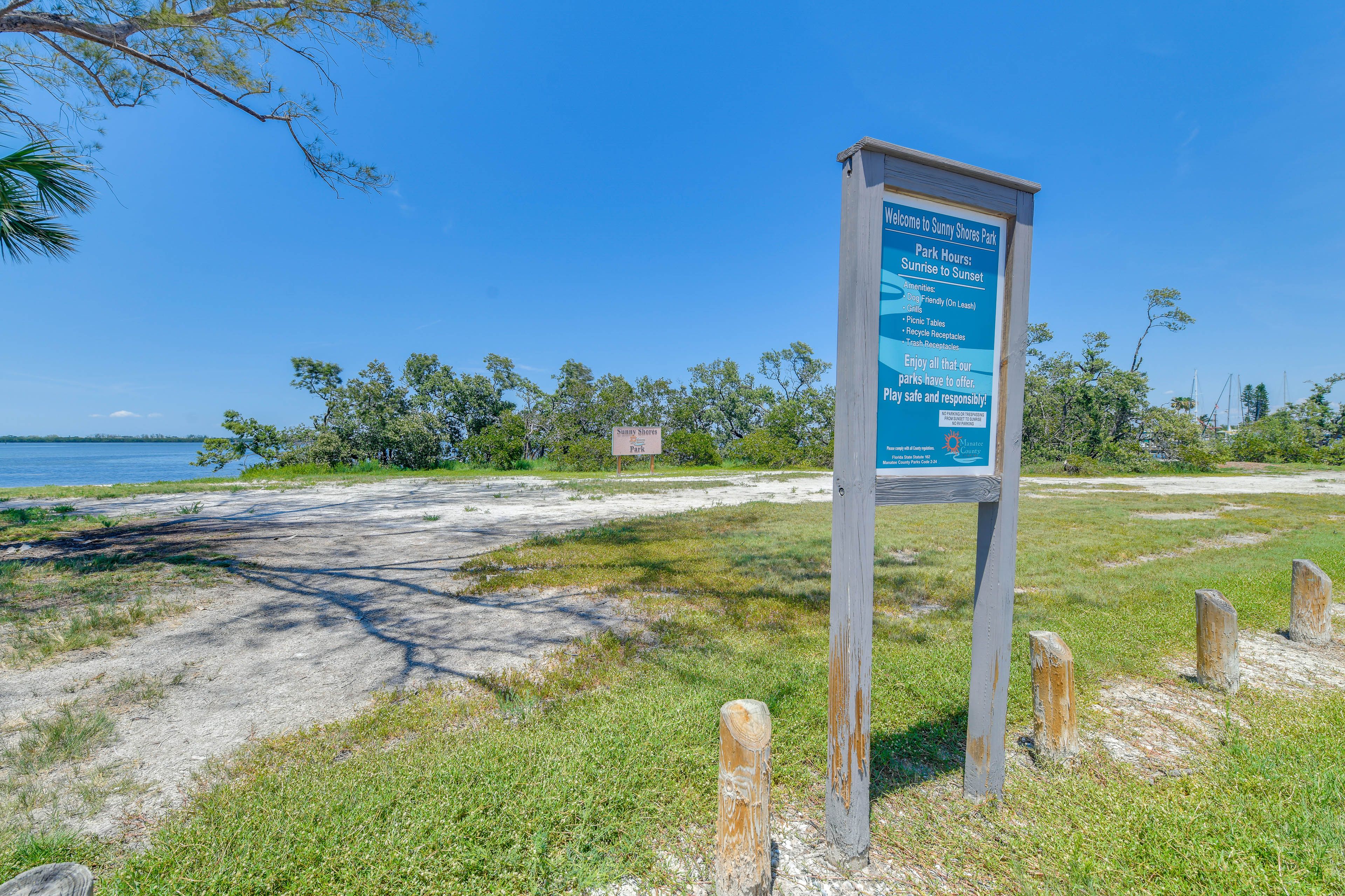 Sunny Shores Park | Walking Distance
