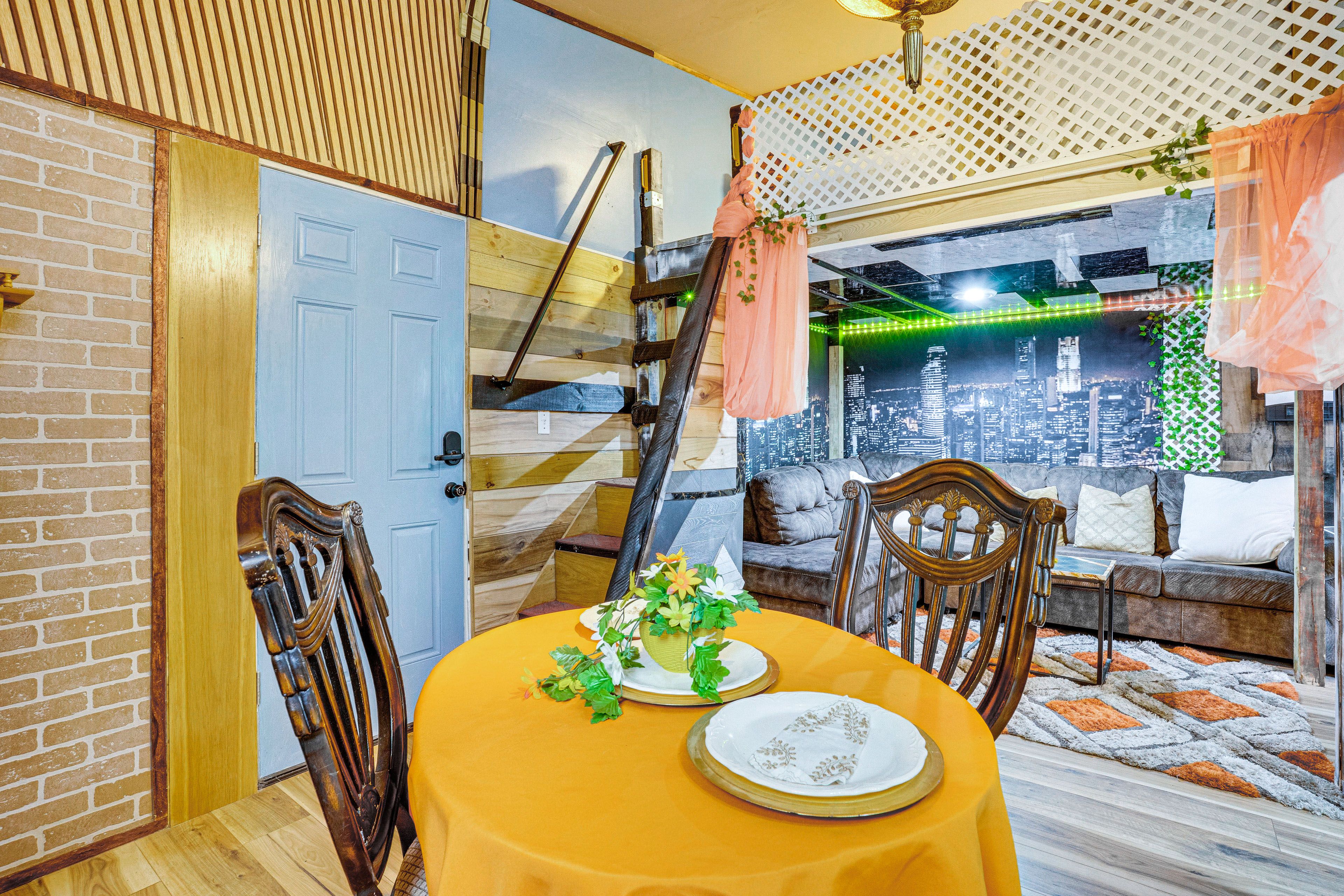 Newark Vacation Rental | Studio | 1BA | Stairs Required | 320 Sq Ft