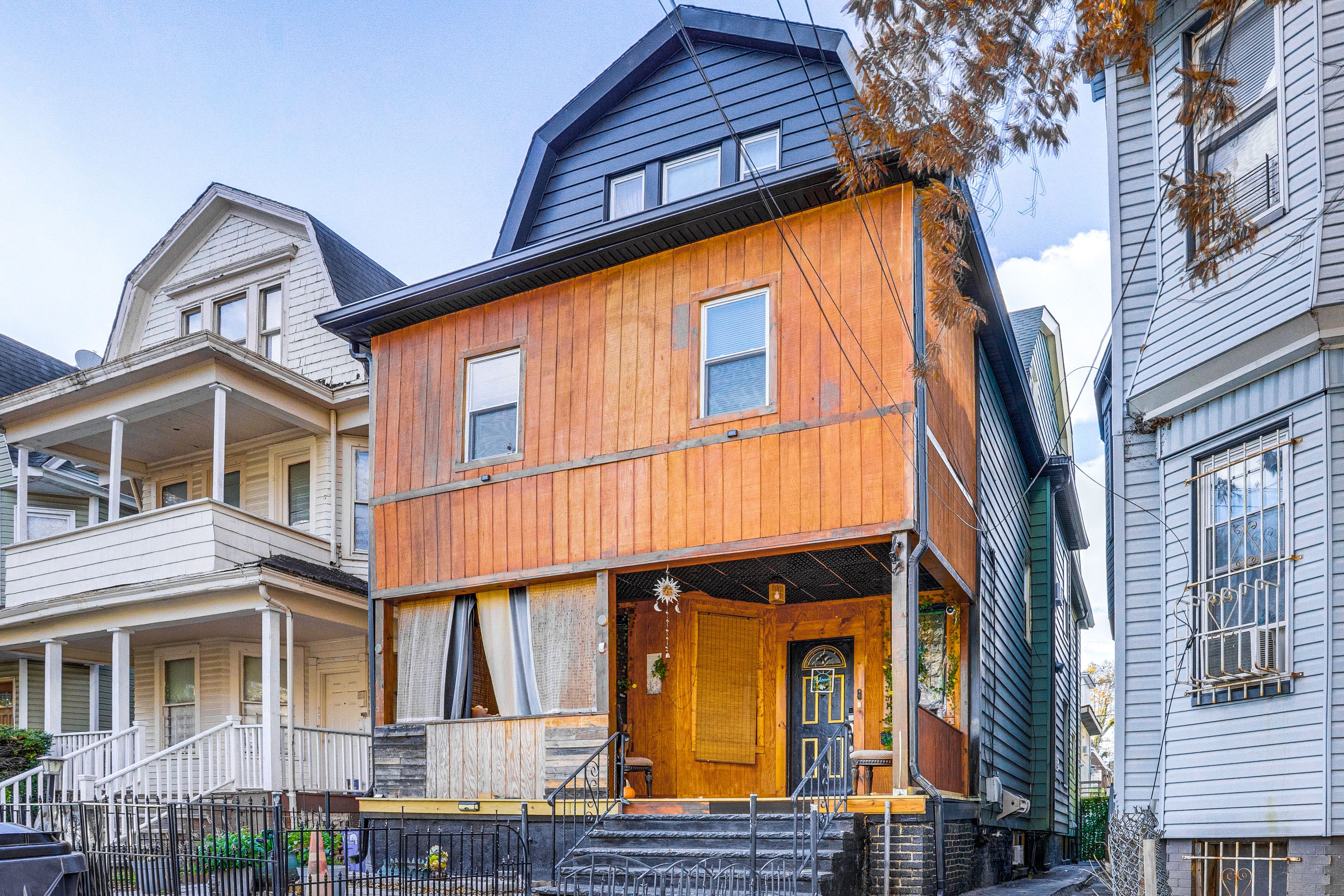 Property Exterior | Single-Level Studio w/ Loft | 4th-Floor Unit