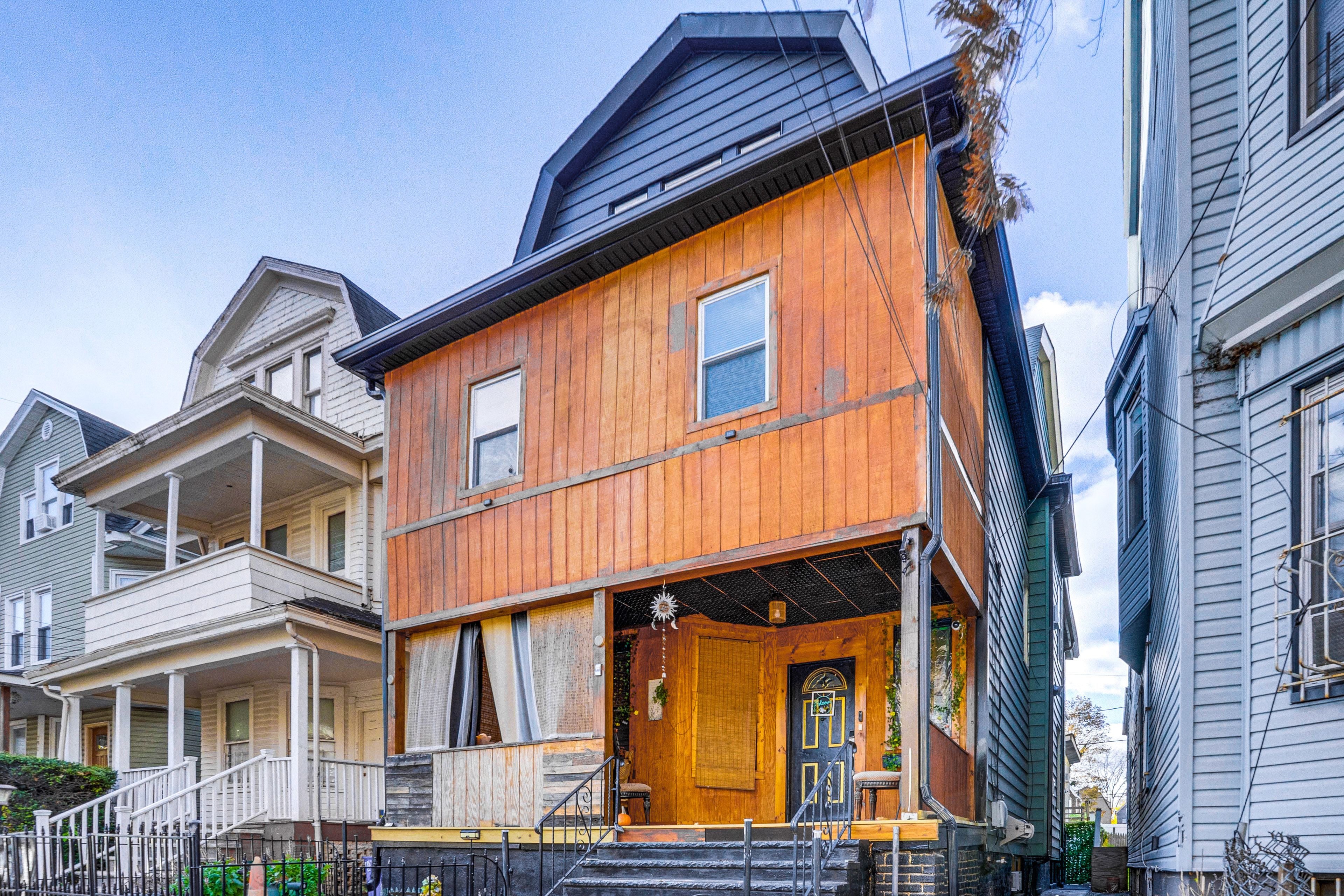 Parking | Free Street Parking (First-Come, First-Served)