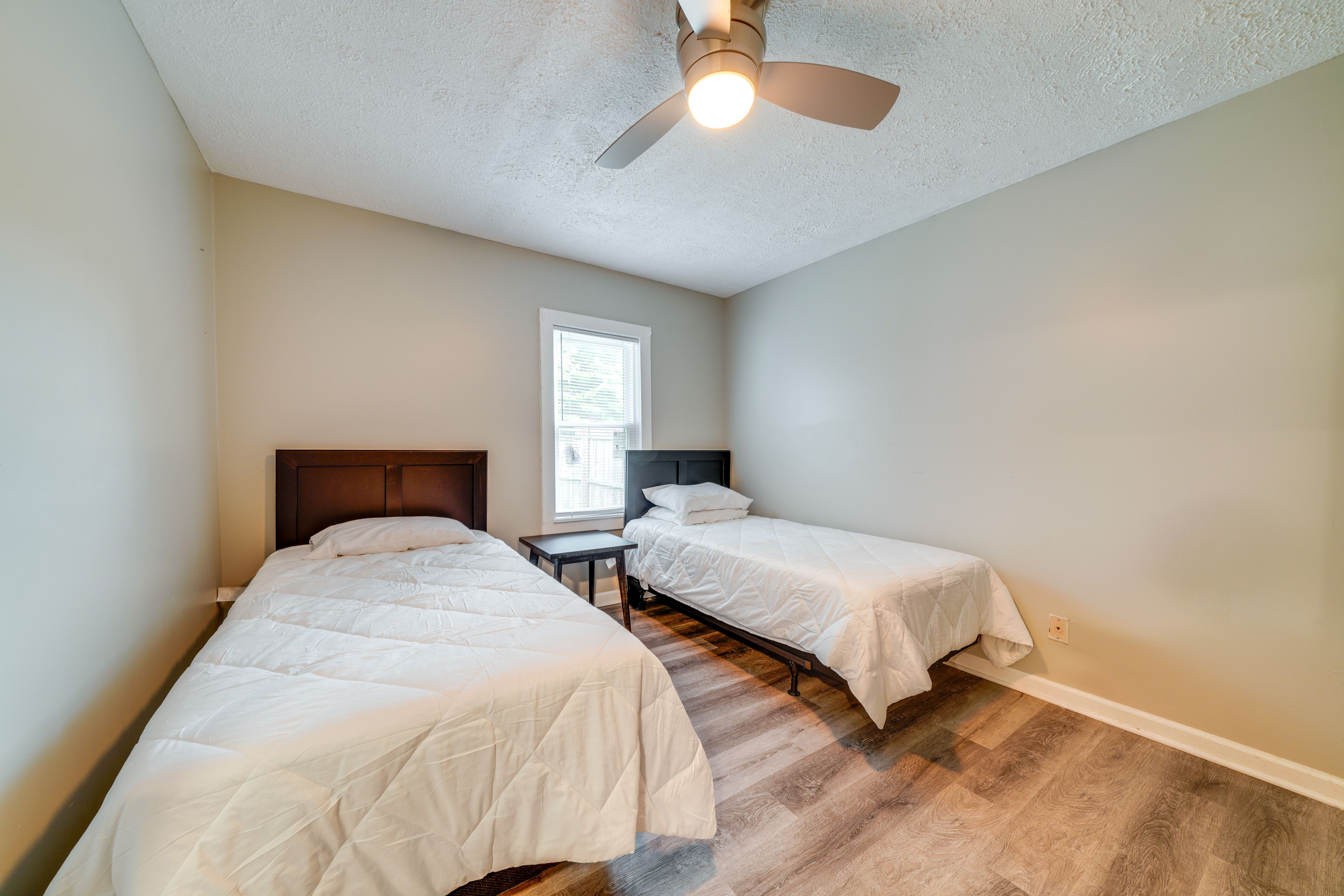 Bedroom 3 | 2 Twin Beds