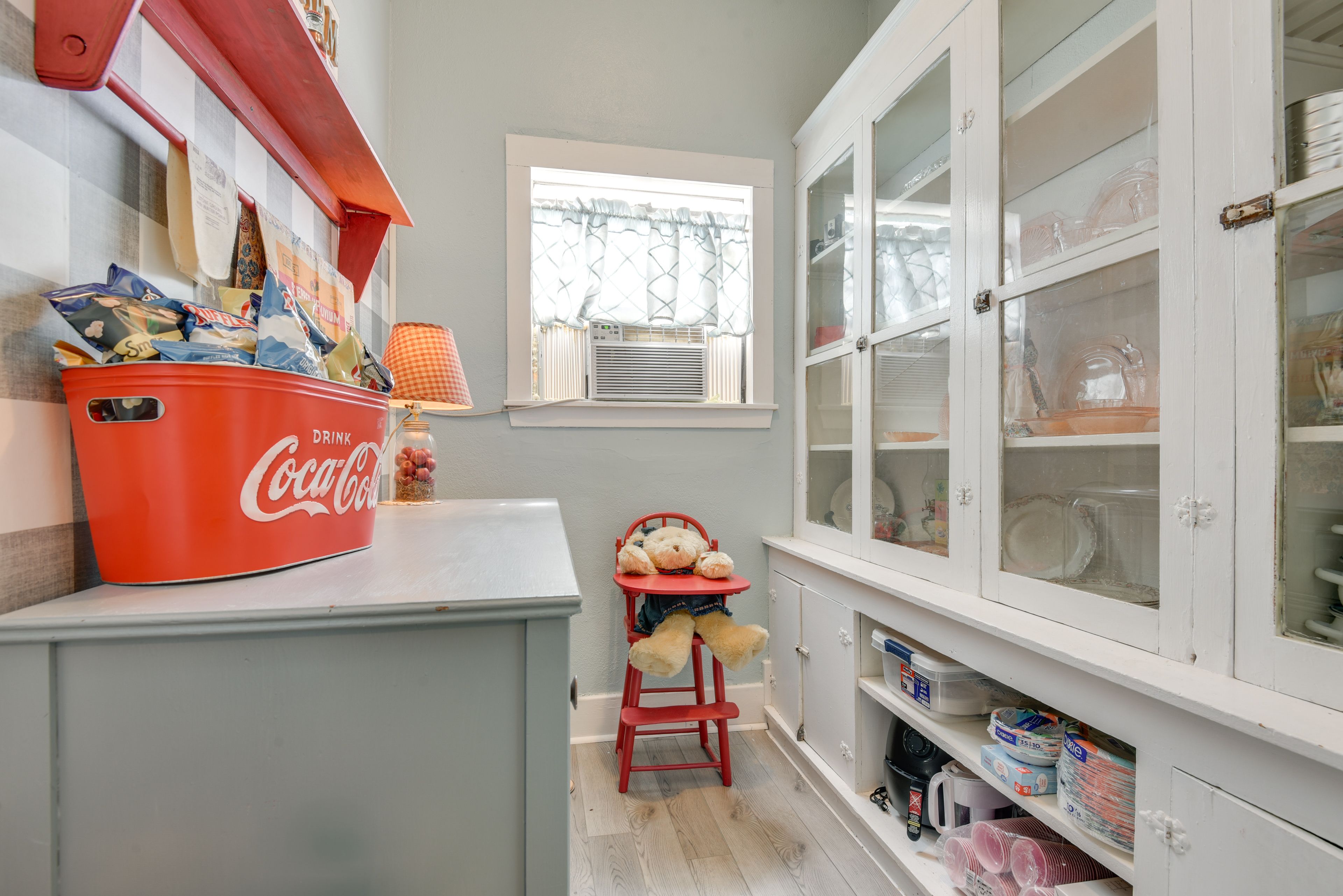 Pantry | Convection Oven