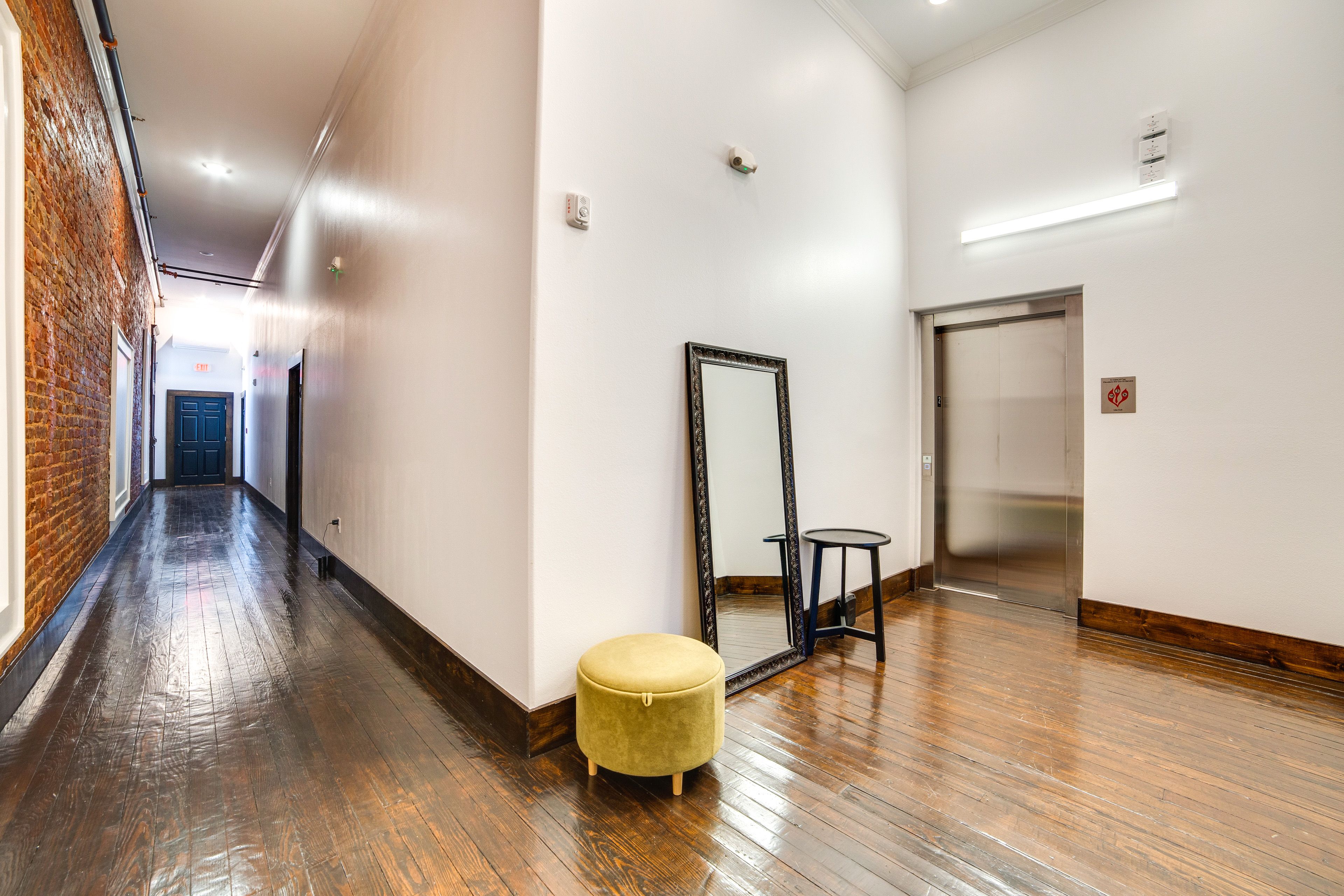 Building Lobby | Elevator
