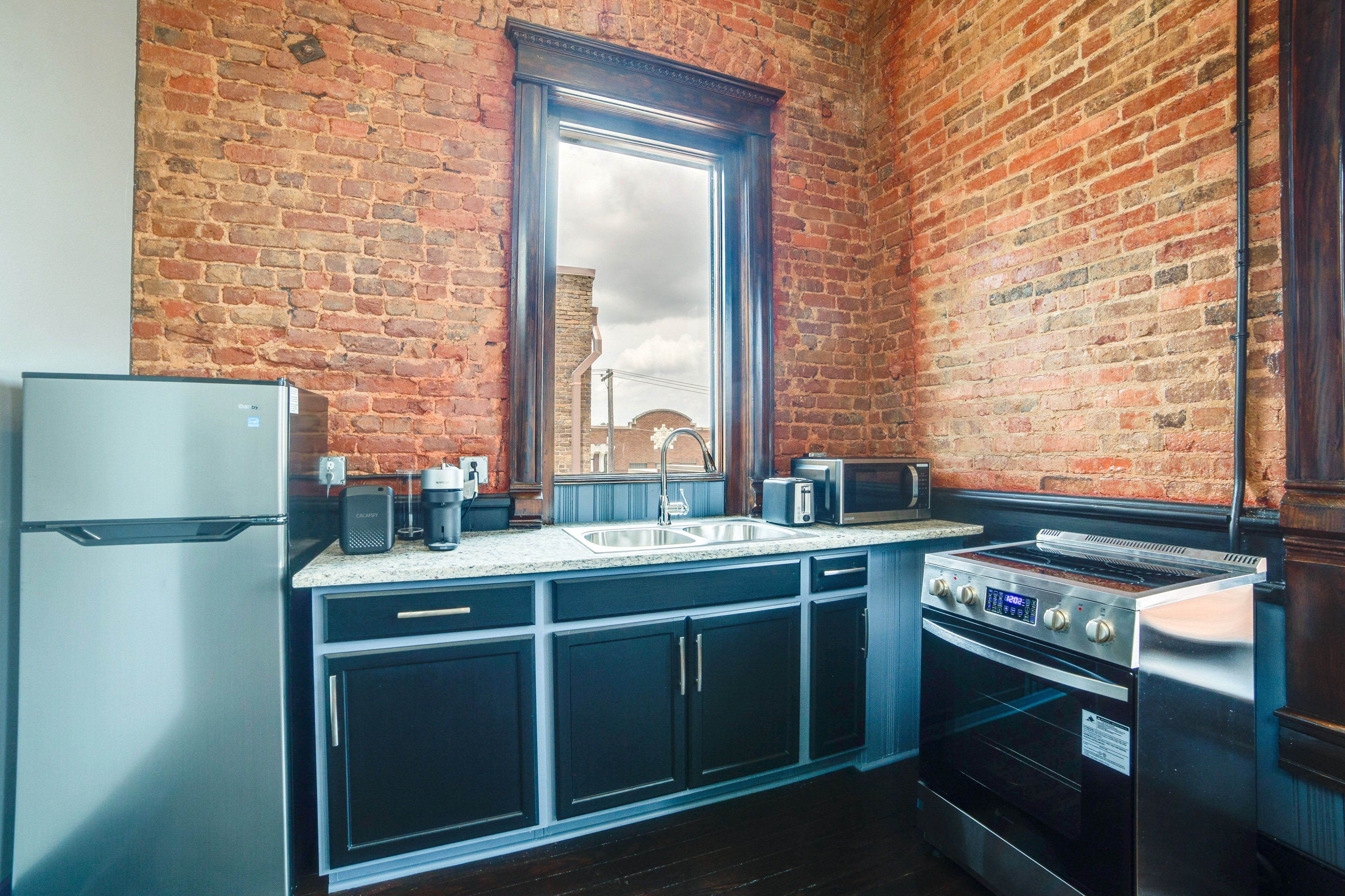 Kitchen | Microwave | Toaster