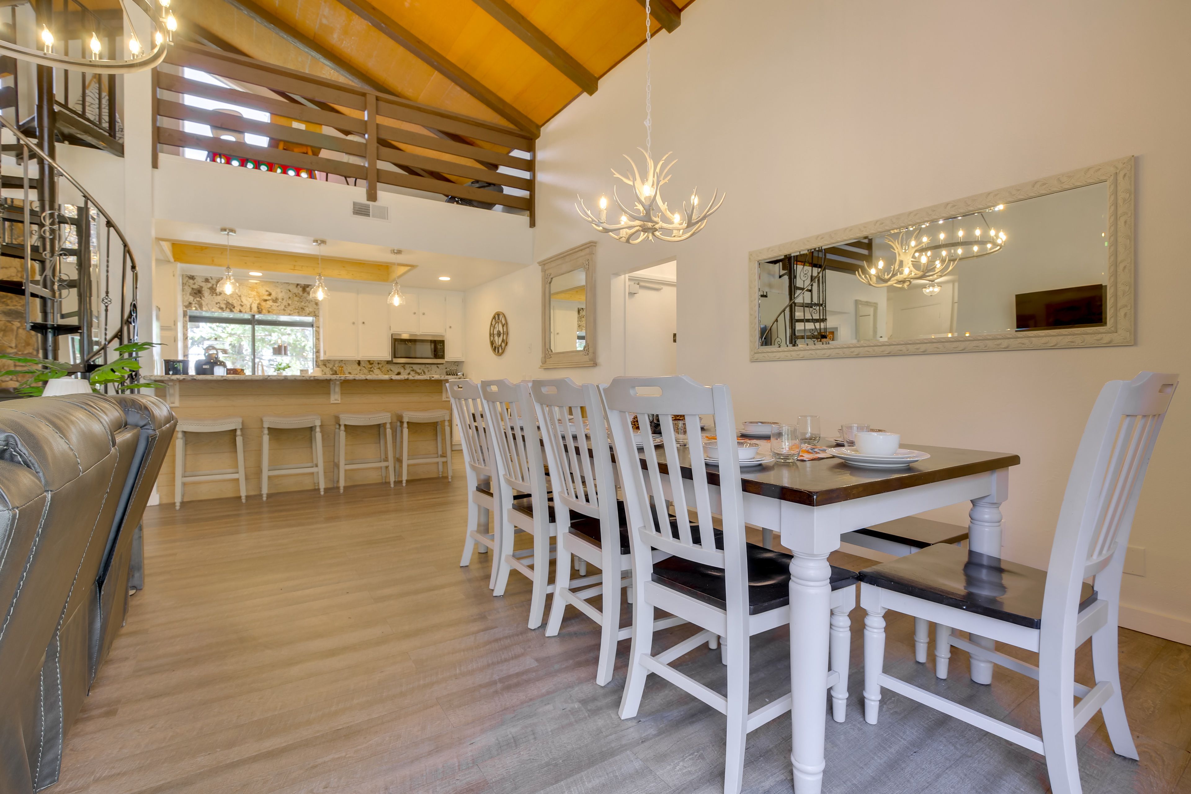 Dining Table | Dishware & Flatware | 1st Floor