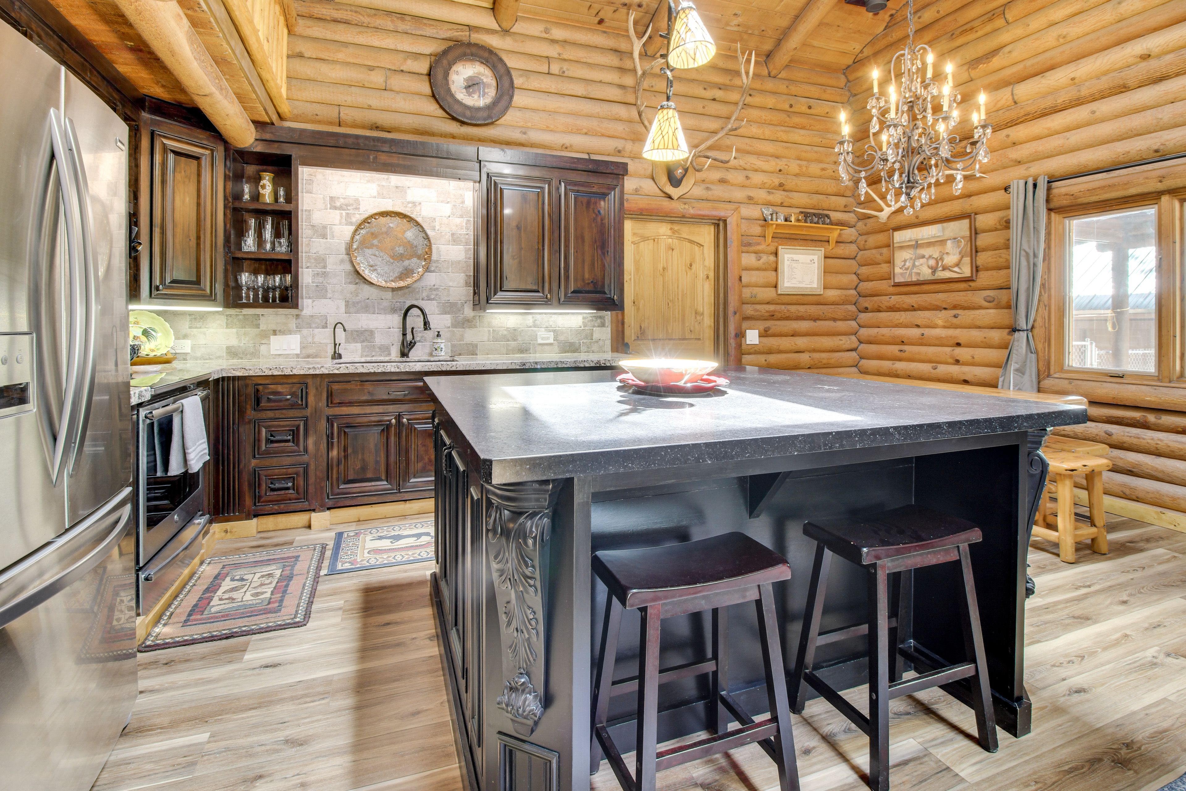 Kitchen | 1st Floor | Cooking Basics | Dual Drip/Keurig Coffee Maker