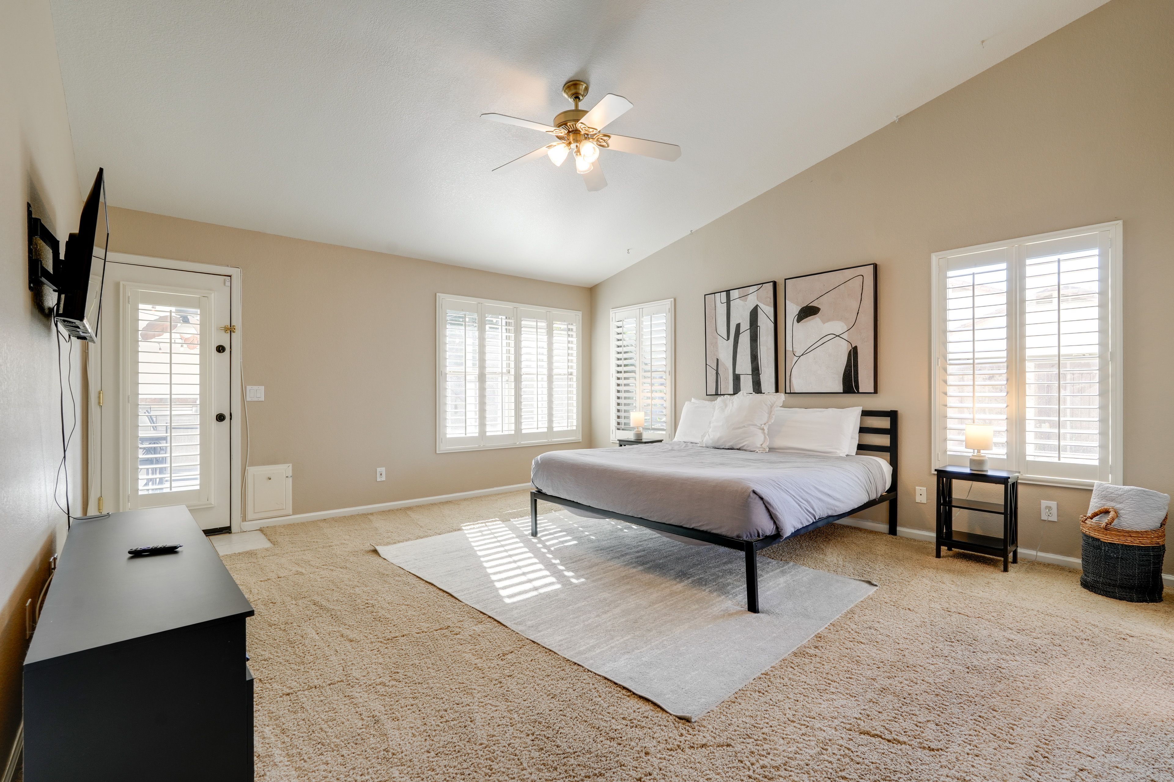 Bedroom 1 | King Bed | Walk-In Closet