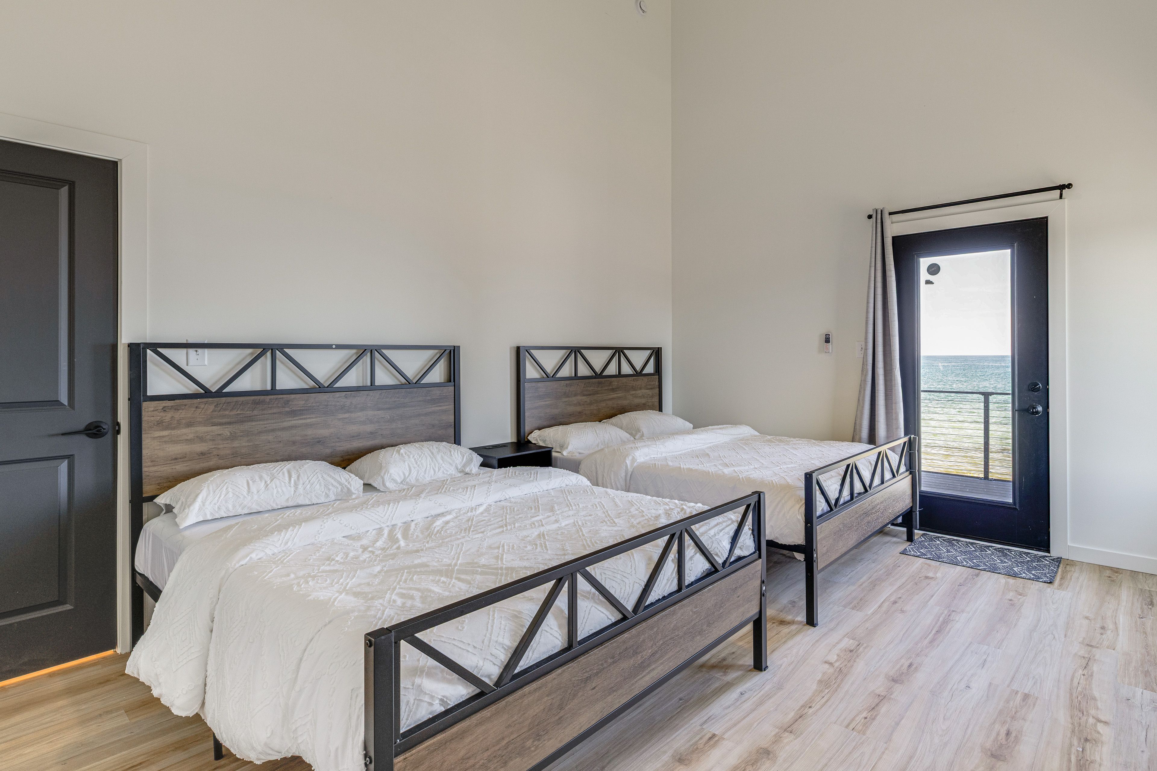 Bedroom 2 | 2nd Floor | 2 Queen Beds | Lake View