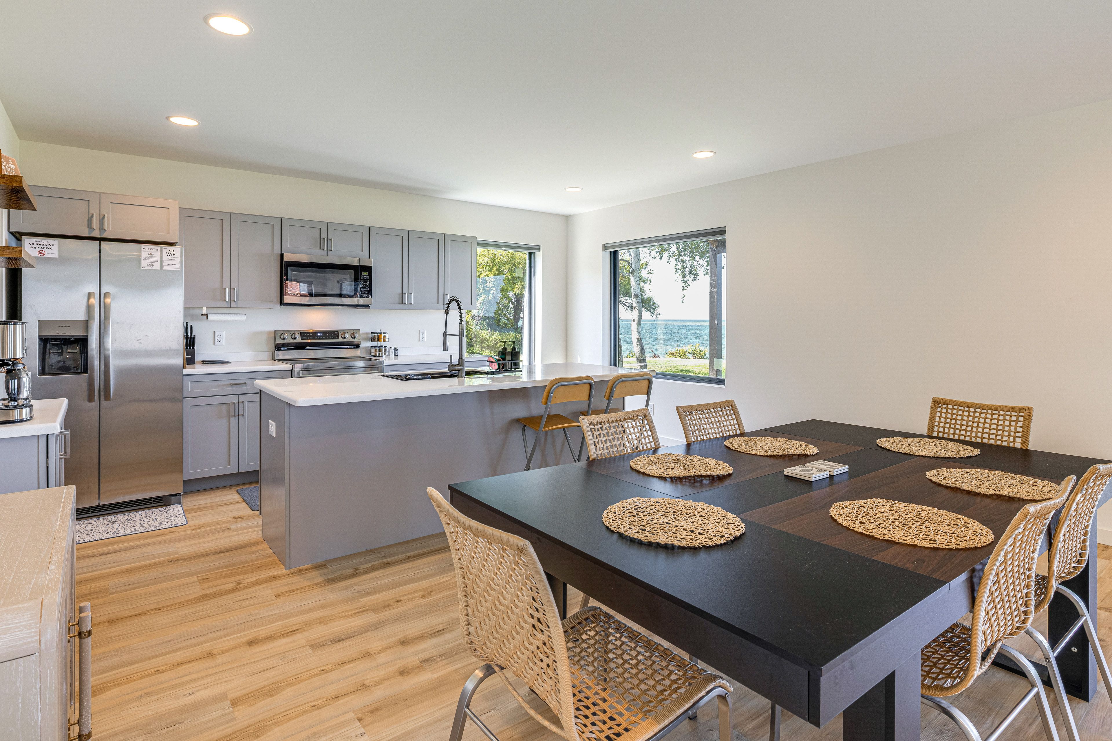 Dining Area | 1st Floor | Lake View