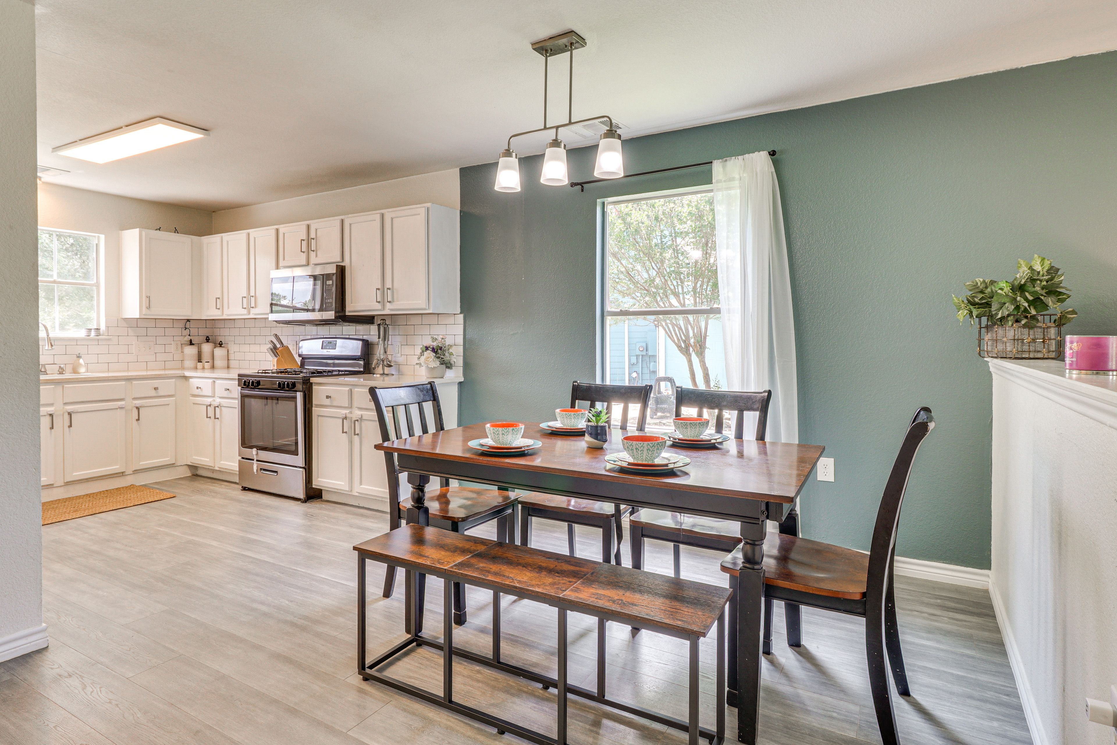 Dining Area | Dishware & Flatware Provided | 1st Floor