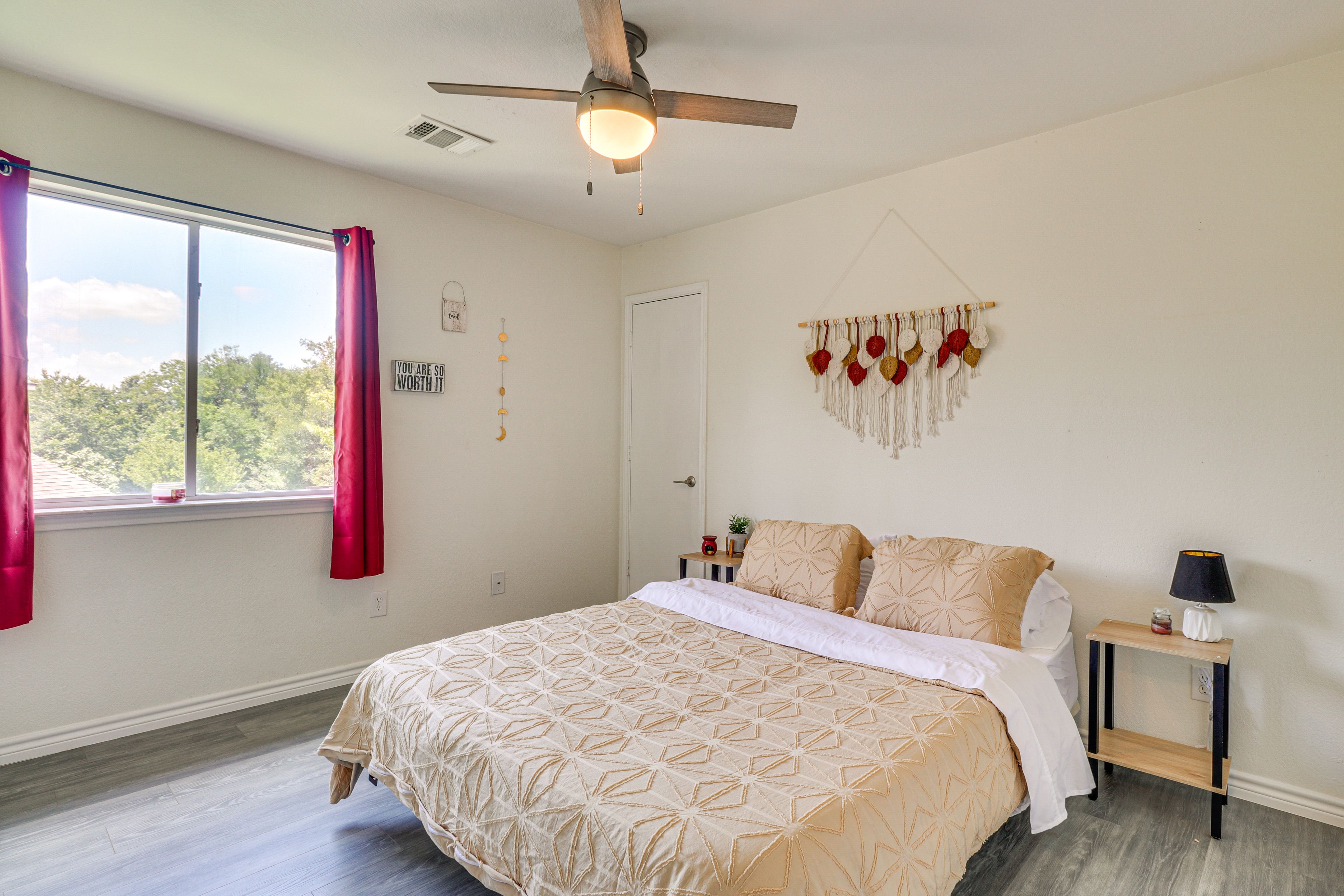 Bedroom 2 | Queen Bed | 2nd Floor