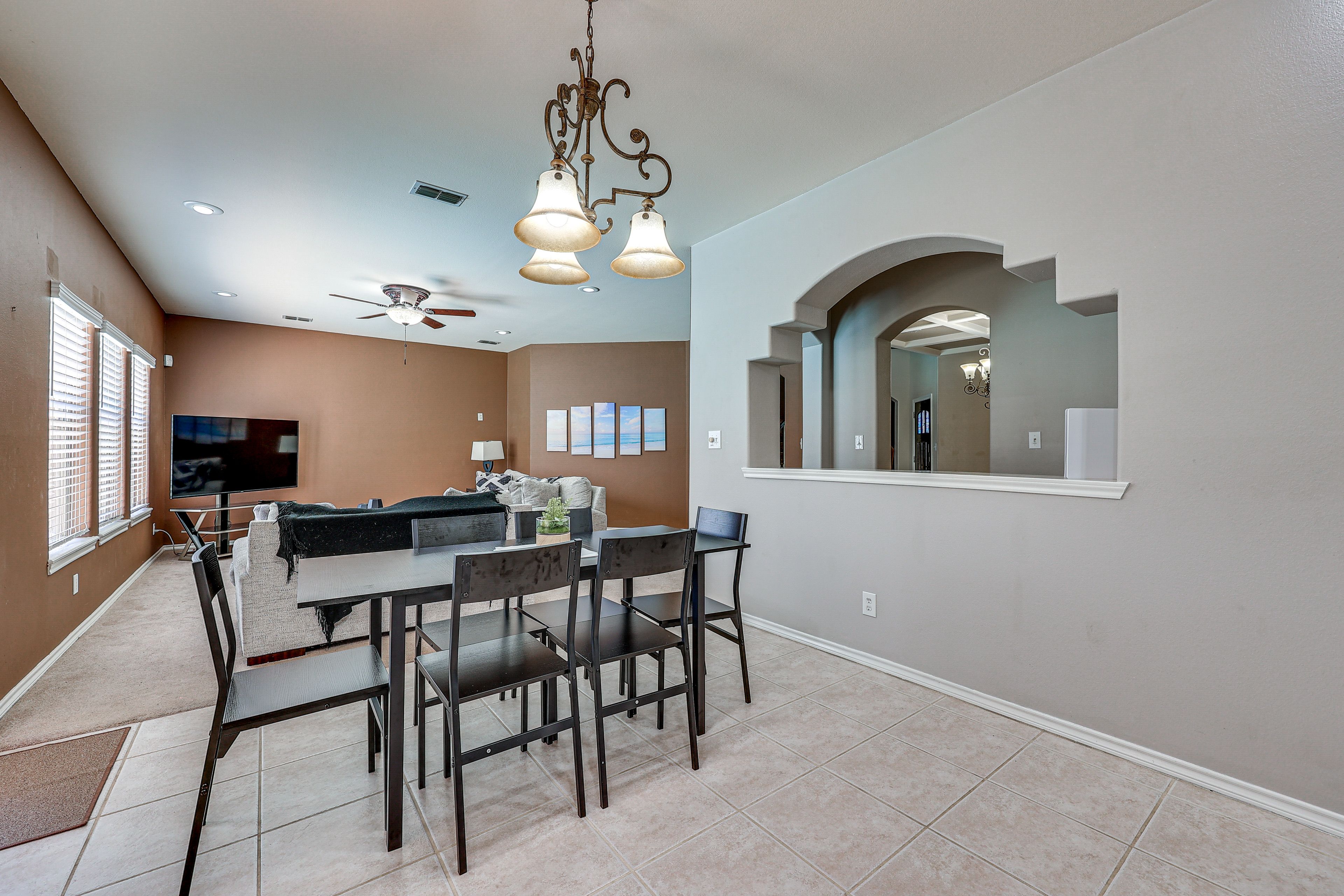 Dining Area | 1st Floor