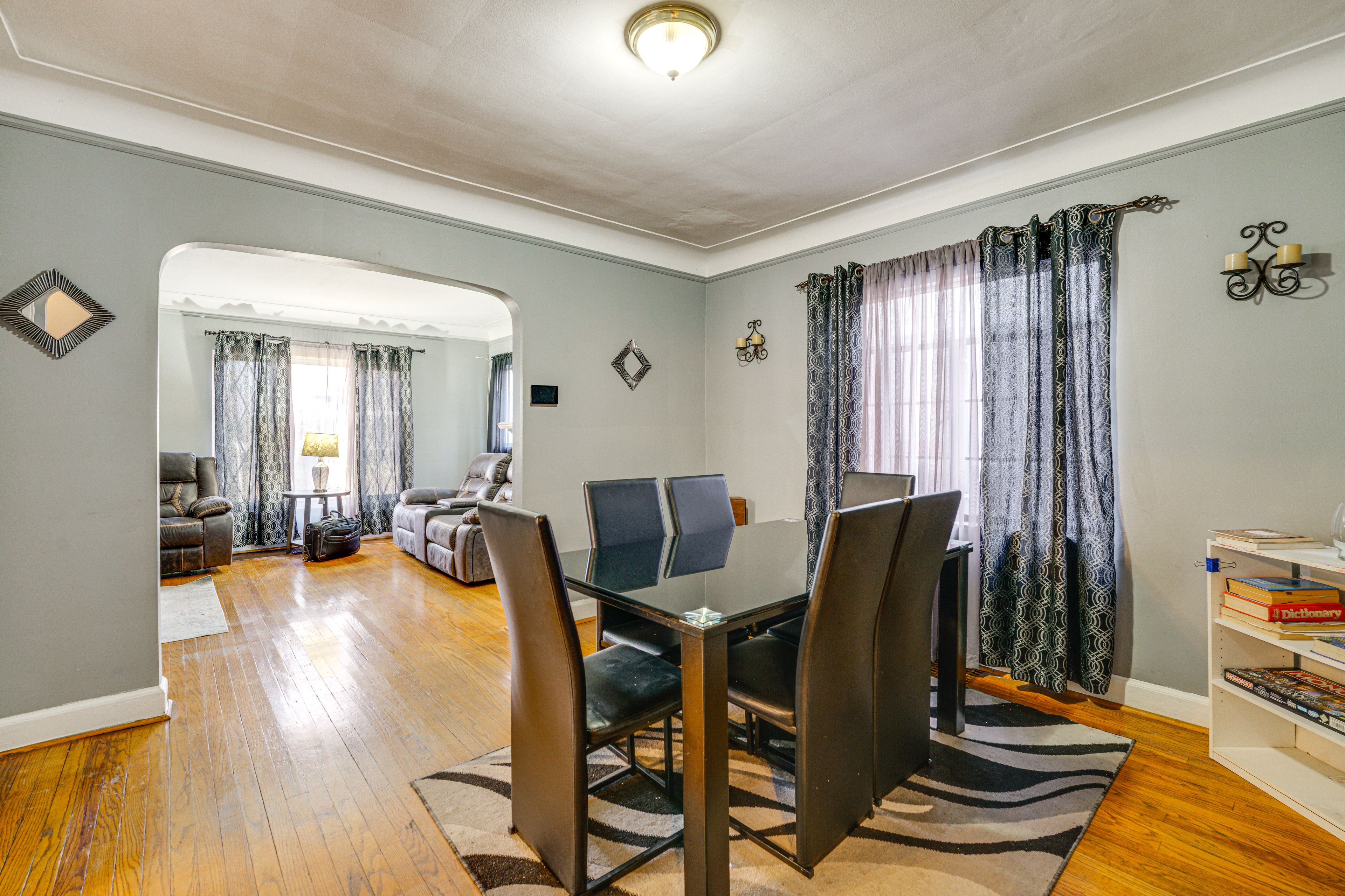 Dining Area | 1st Floor