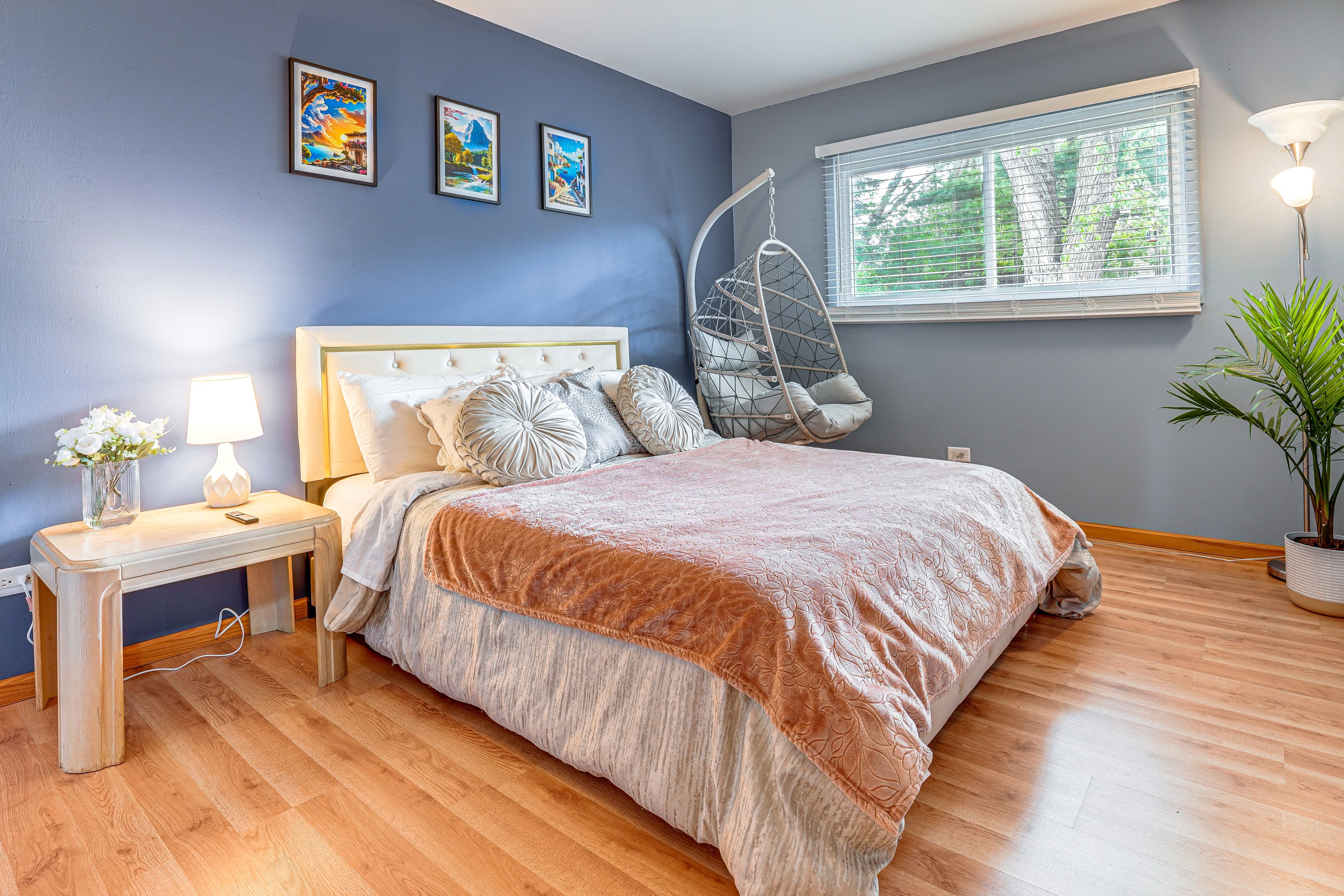 Bedroom 1 | Queen Bed | Linens Provided