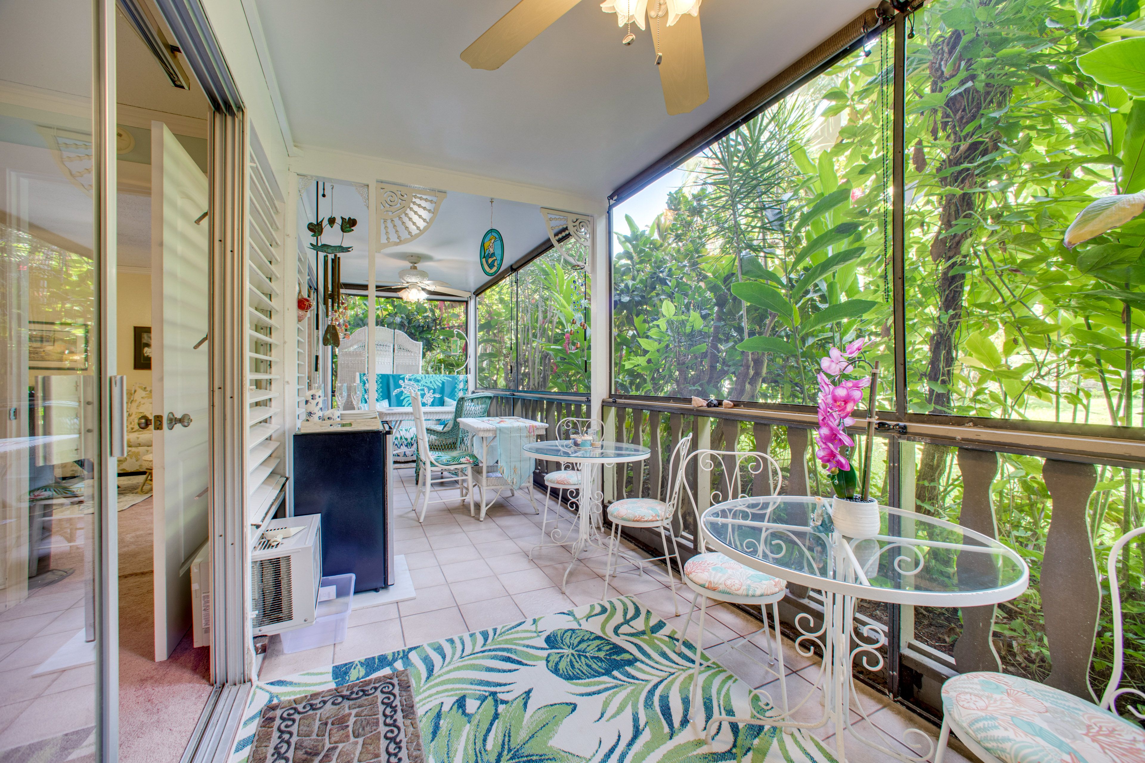 Screened Lanai | Grill