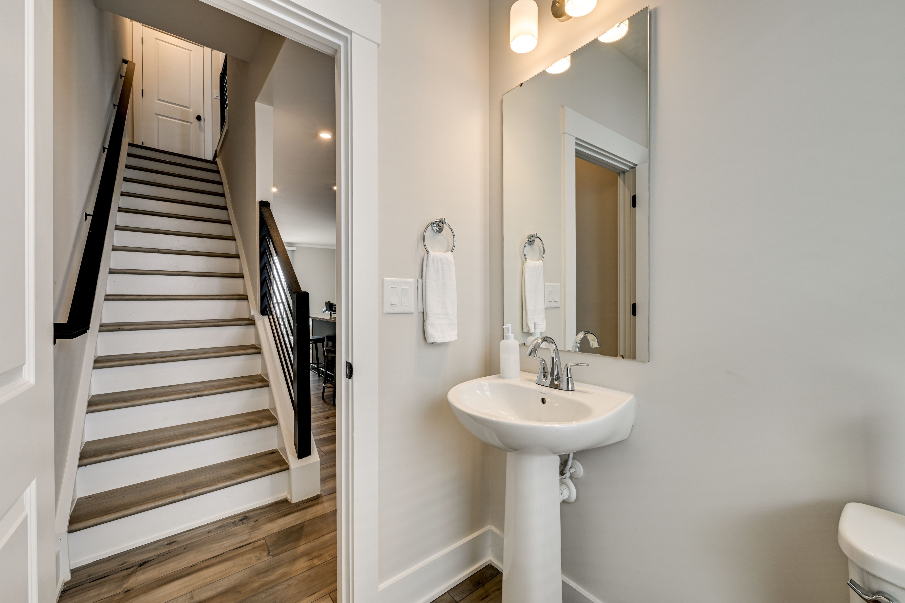 3rd Floor Access