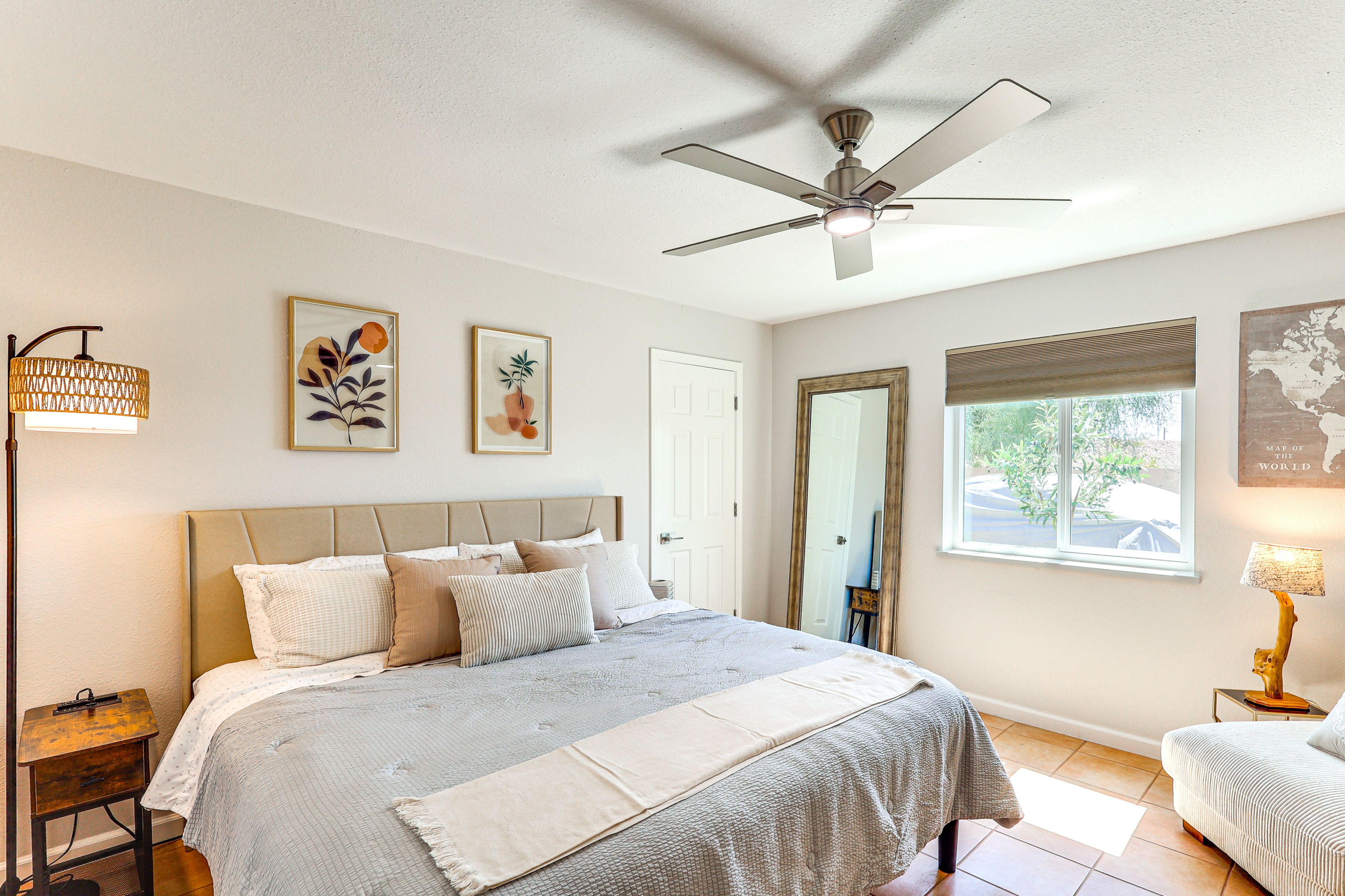 Bedroom 2 | King Bed | Linens Provided
