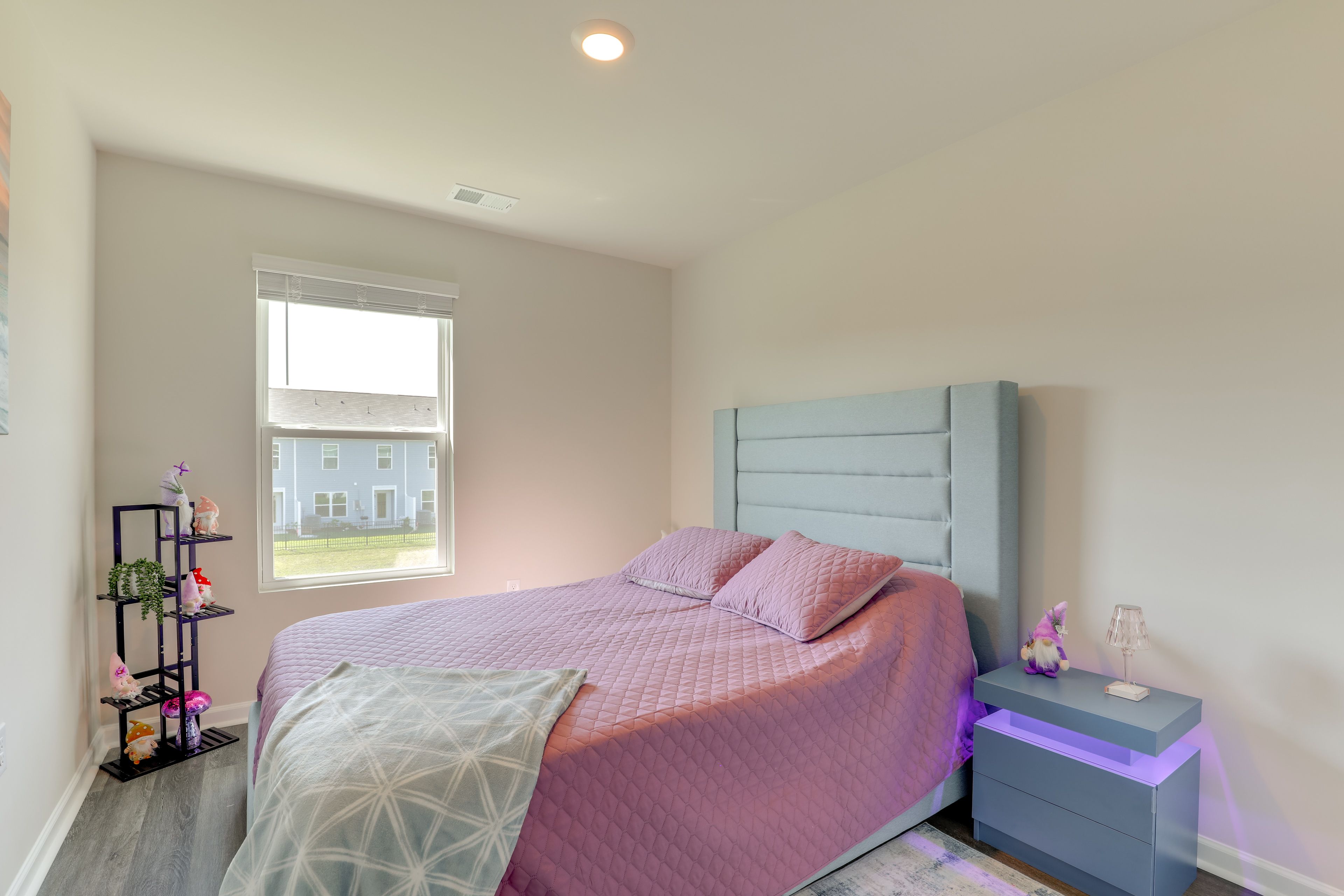 Bedroom 3 | 2nd Floor | Queen Bed