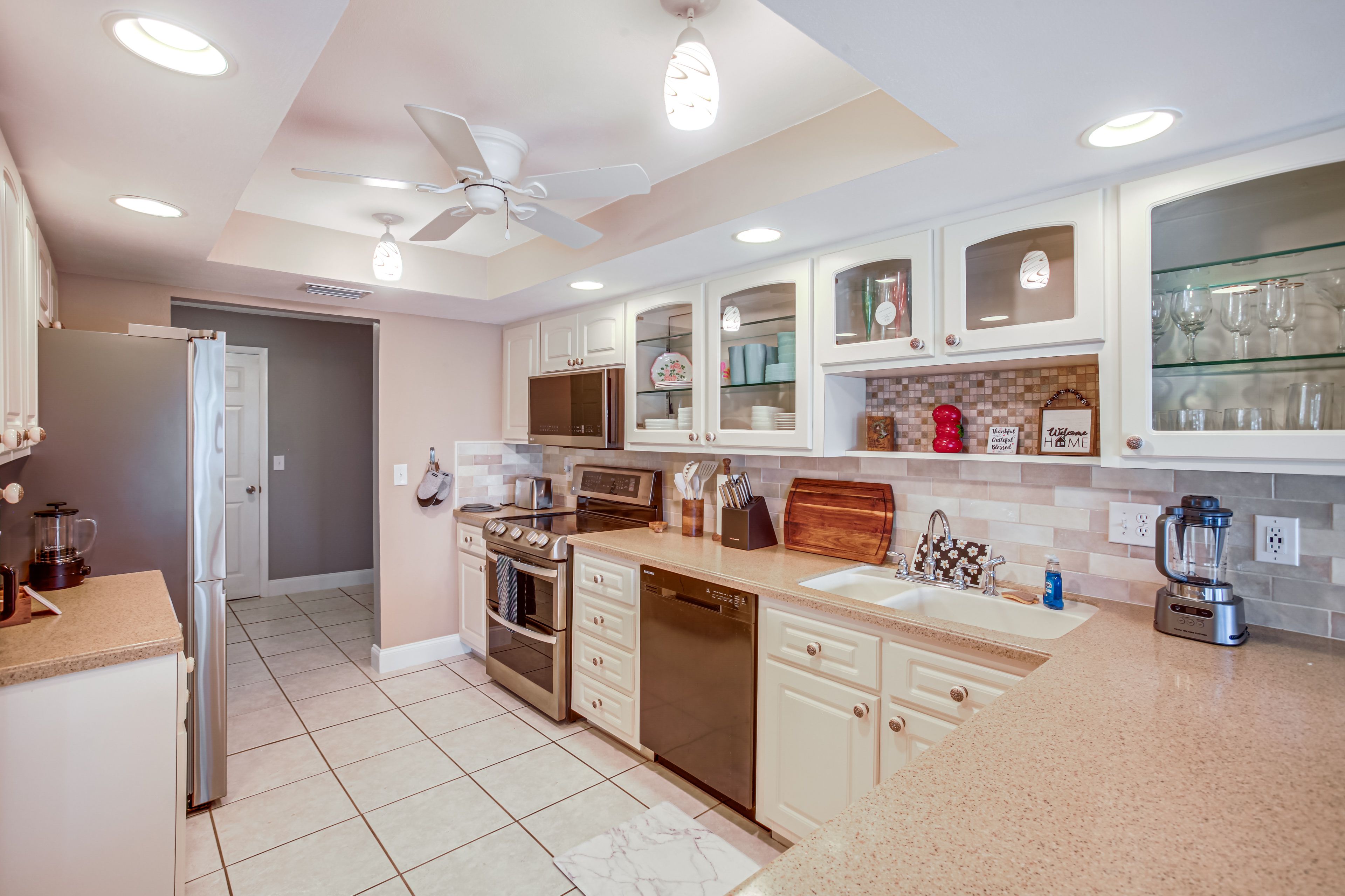 Kitchen | Drip Coffee Maker | Blender | Toaster | Cooking Basics