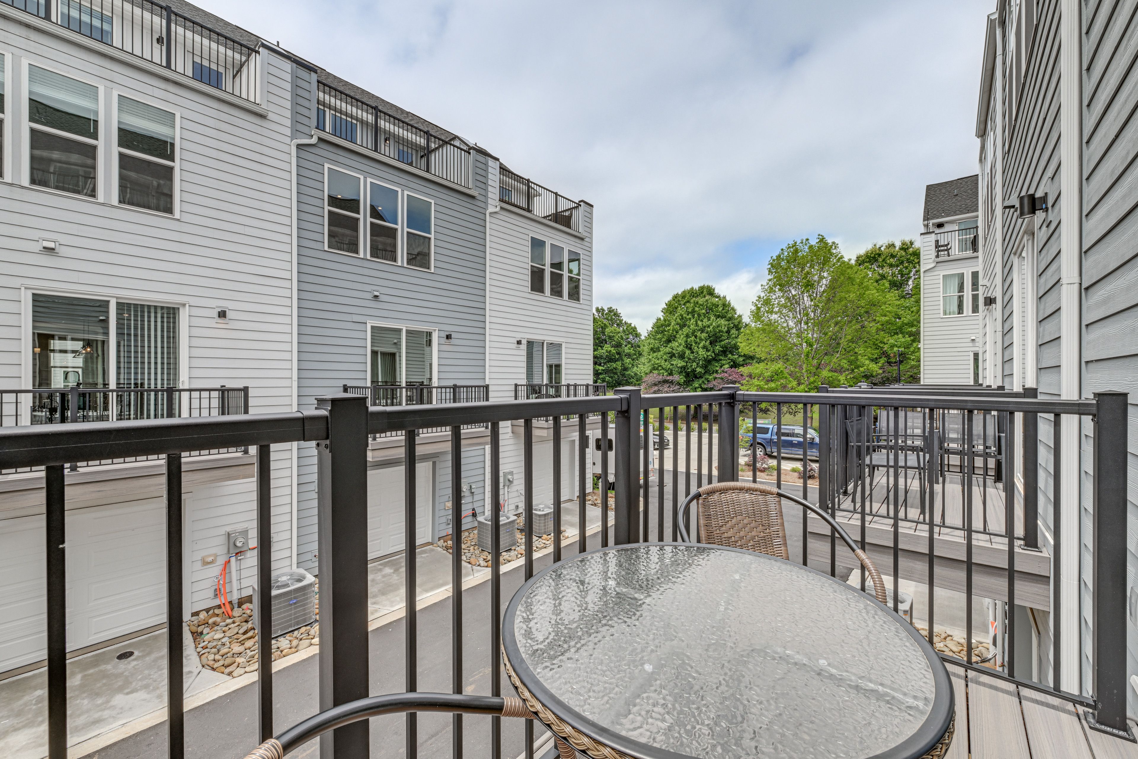 Charlotte Vacation Rental | 3BR | 3.5BA | 1,613 Sq Ft | Small Step to Enter