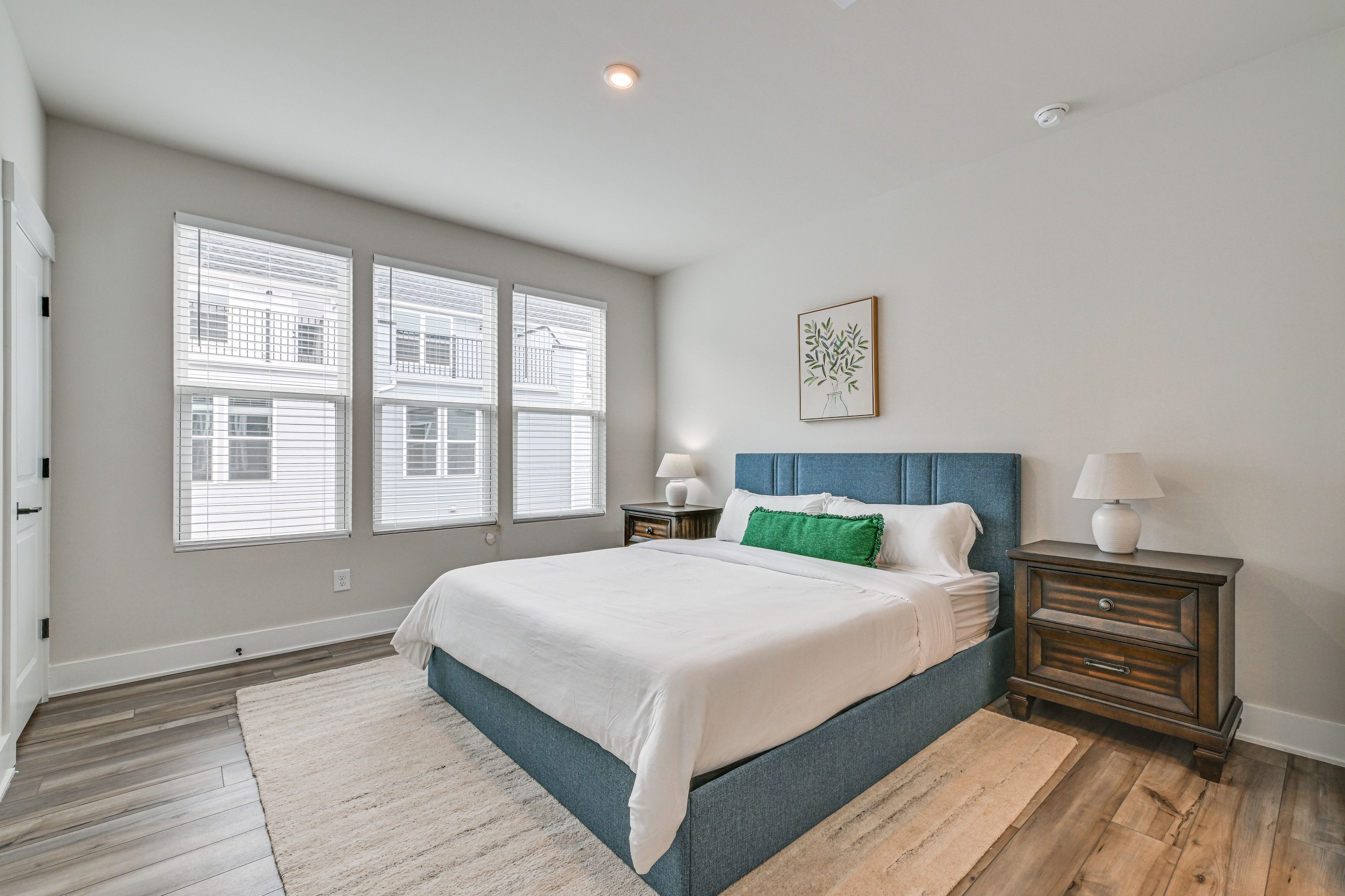 Bedroom 1 | Queen Bed | 3rd Floor | En-Suite Bathroom