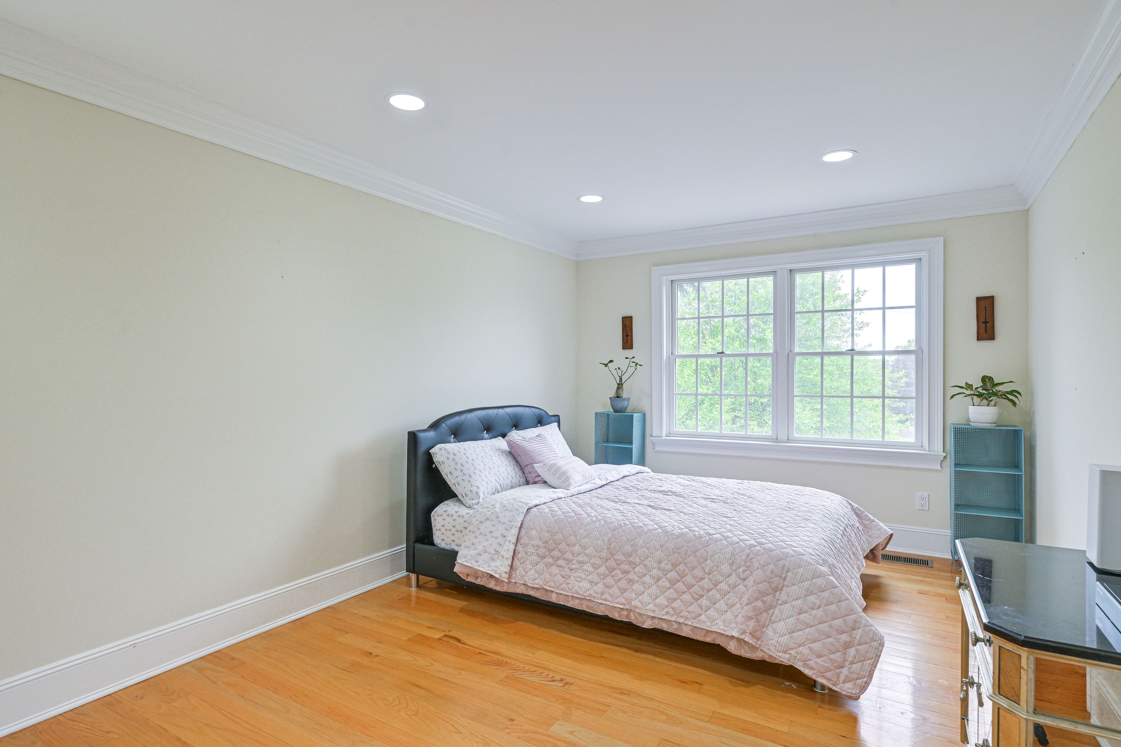 Bedroom 3 | Queen Bed | 2nd Floor