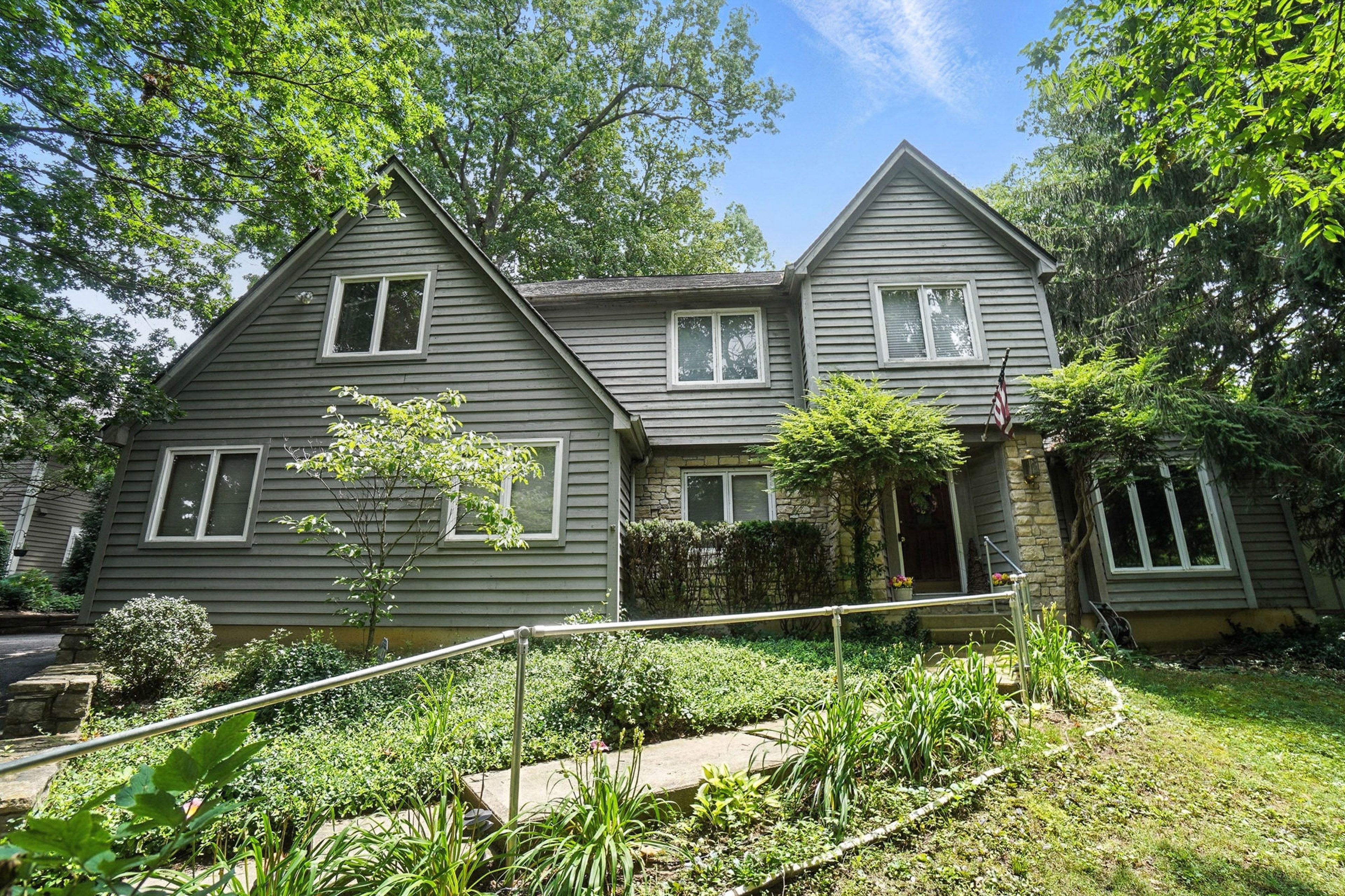Property Exterior | Single-Story Apartment