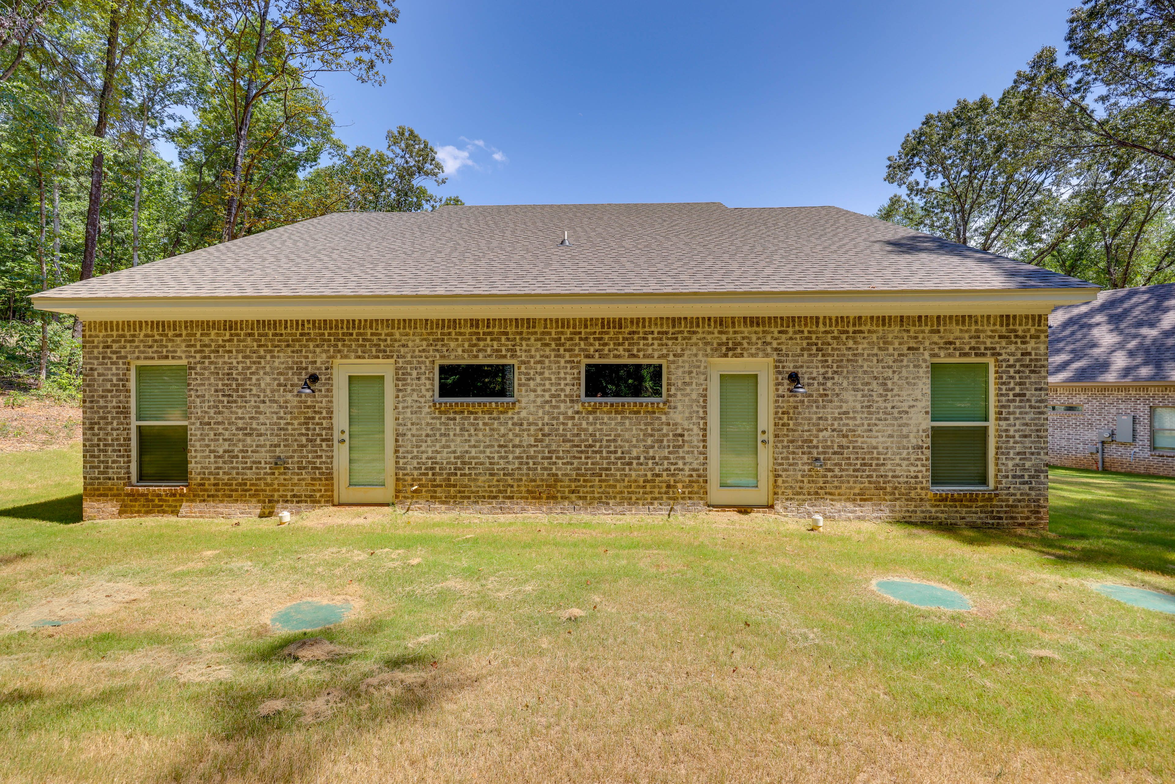 Duplex Exterior | Shared Backyard