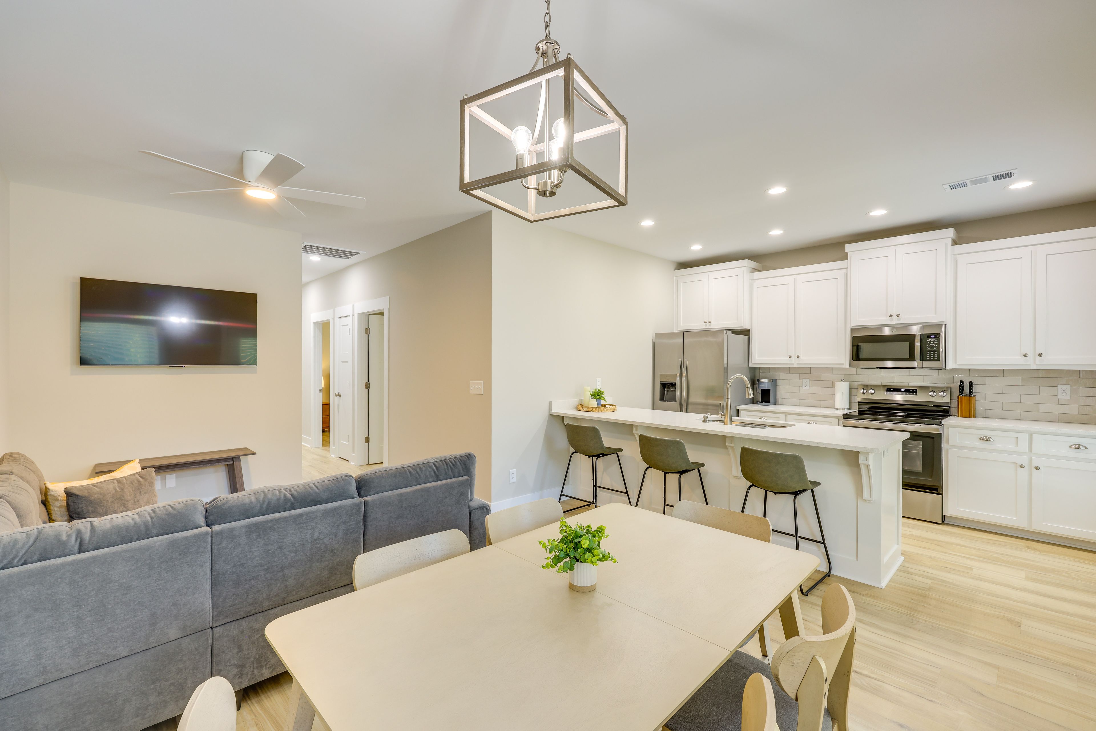 Millbrook Vacation Rental | 3BR | 2BA | 1,100 Sq Ft | 1 Step Required