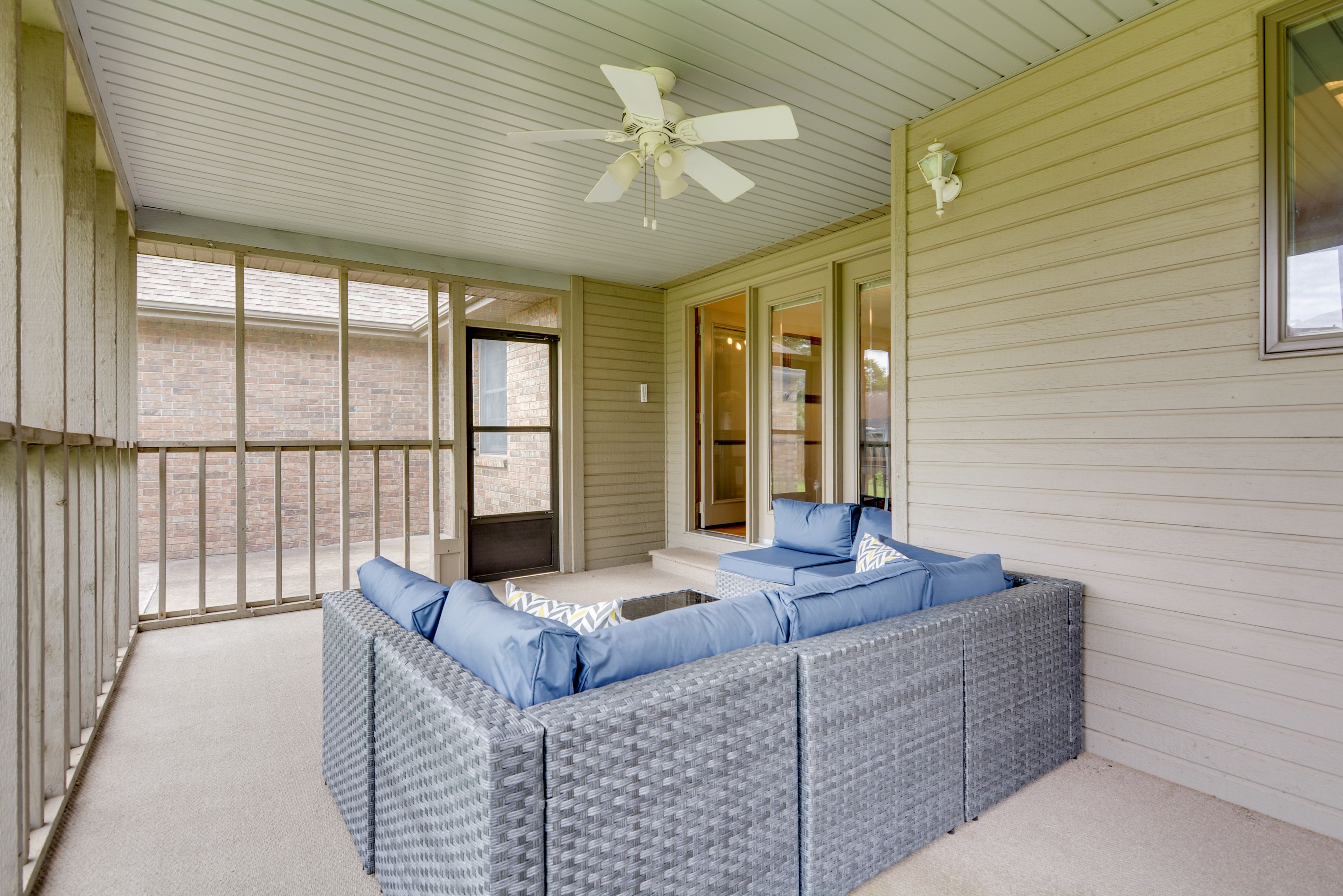Screened Back Porch