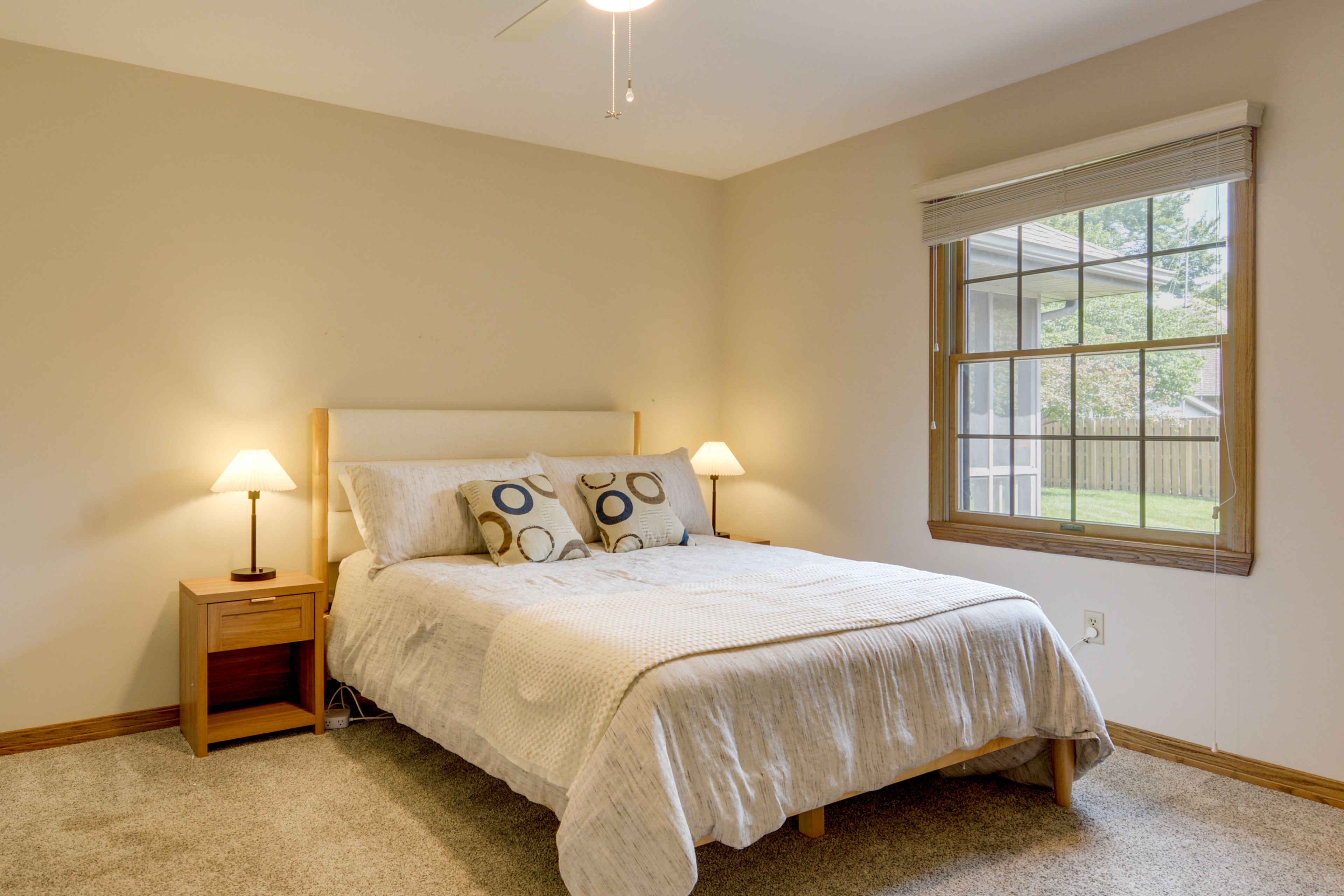 Bedroom 3 | Queen Bed