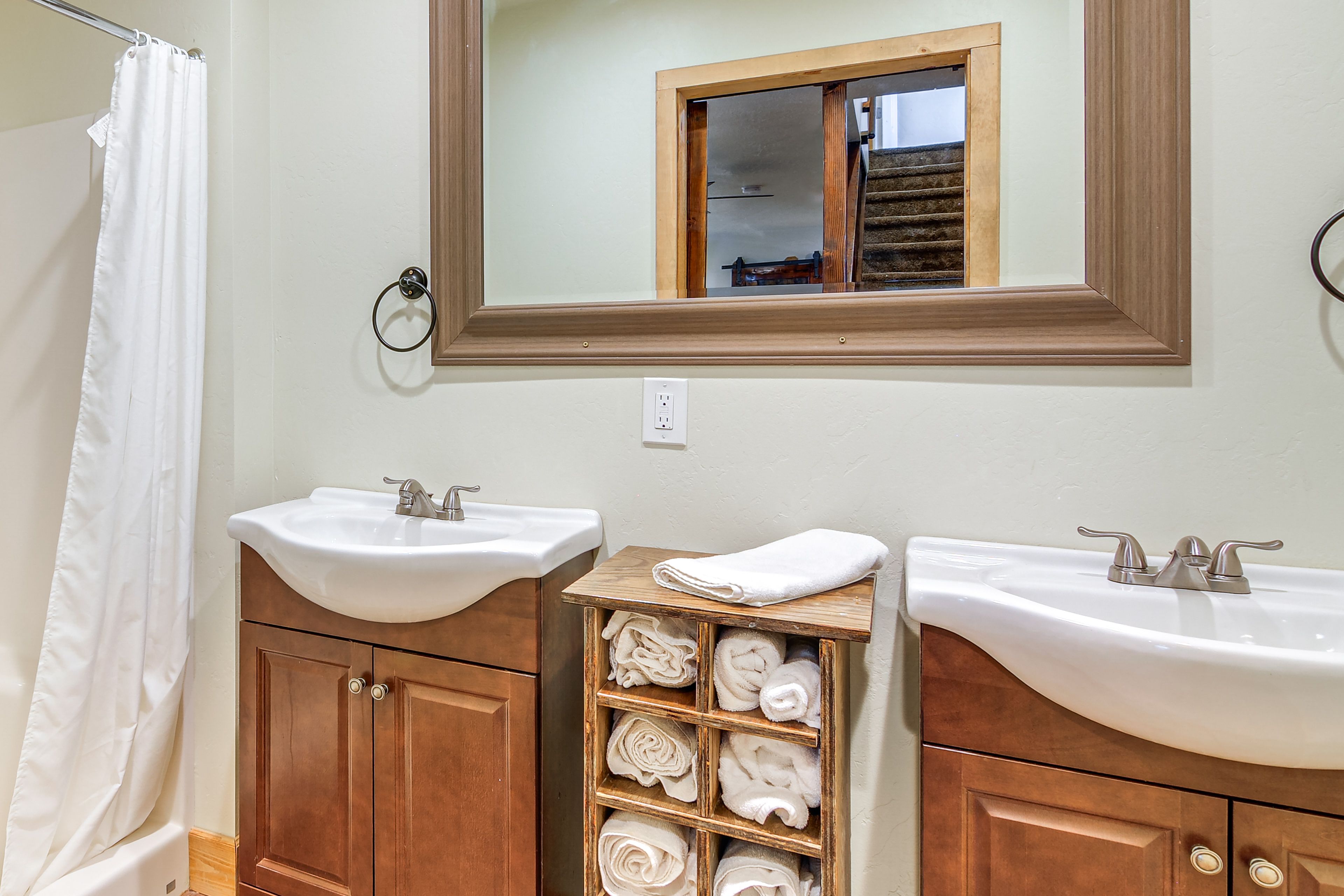 Full Bathroom | Lower Floor