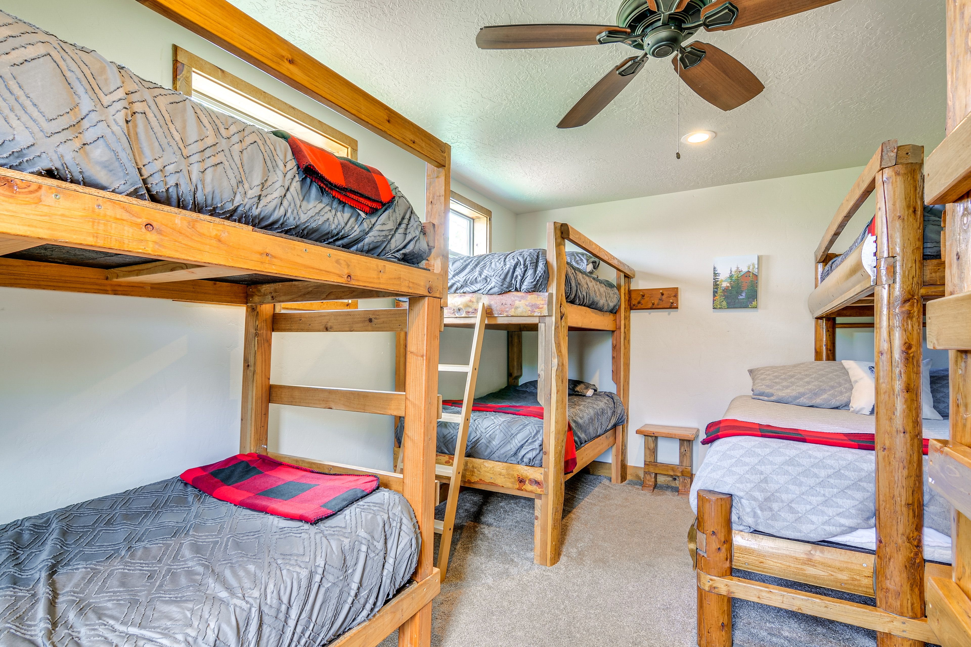 Bedroom 5 | 3 Twin Bunk Beds | Twin/Queen Bunk Bed | Lower Floor